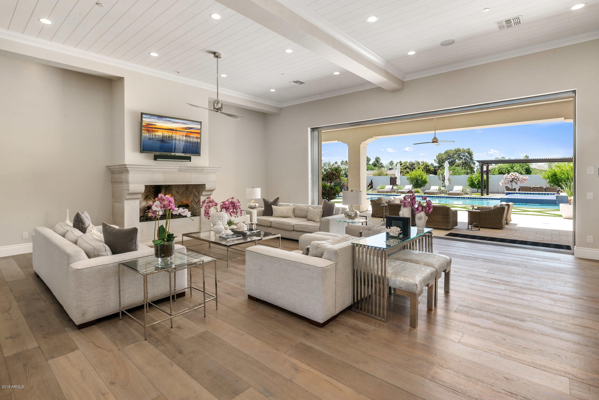 SUNBURST FARMS EAST 6 - Residential