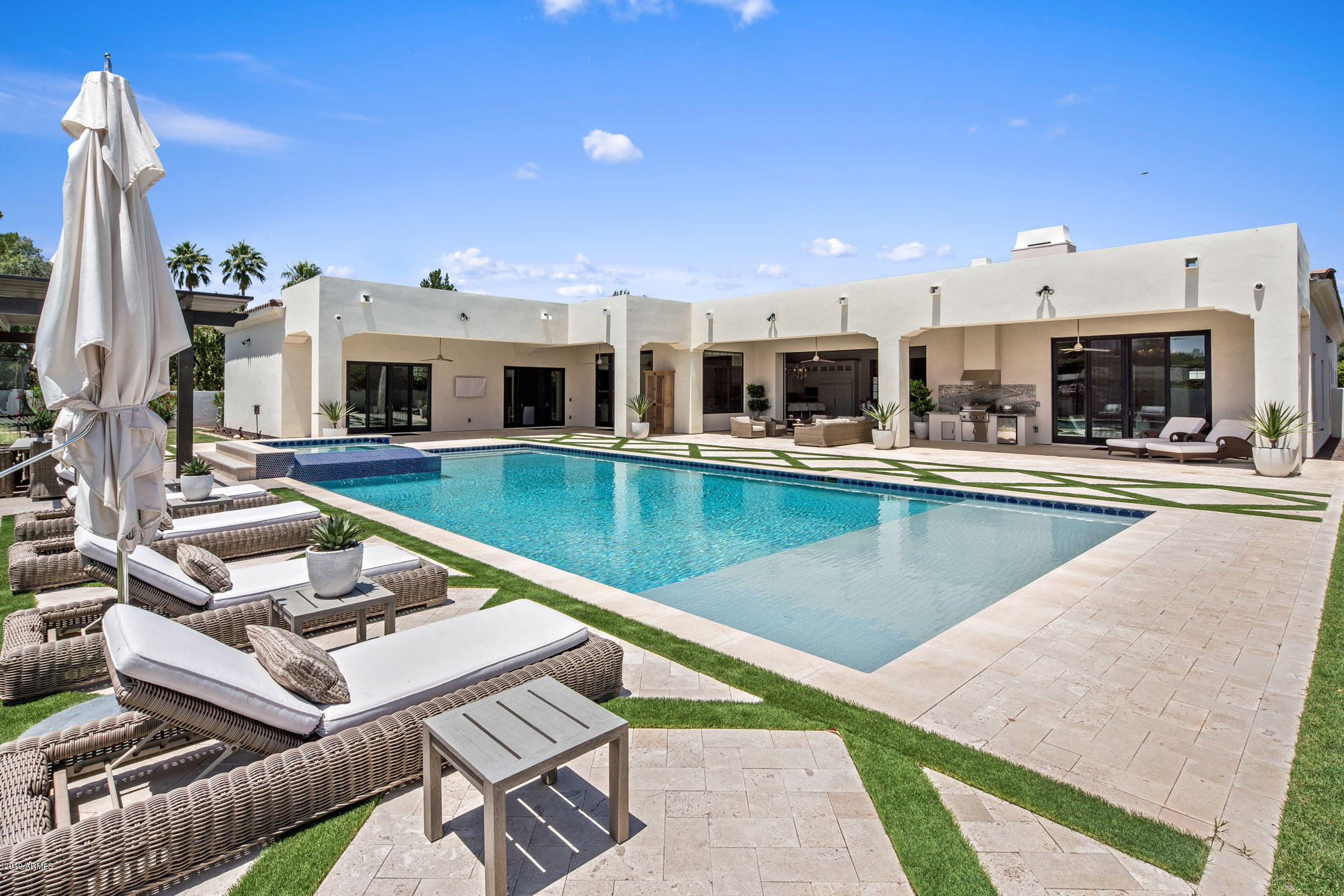 SUNBURST FARMS EAST 6 - Residential