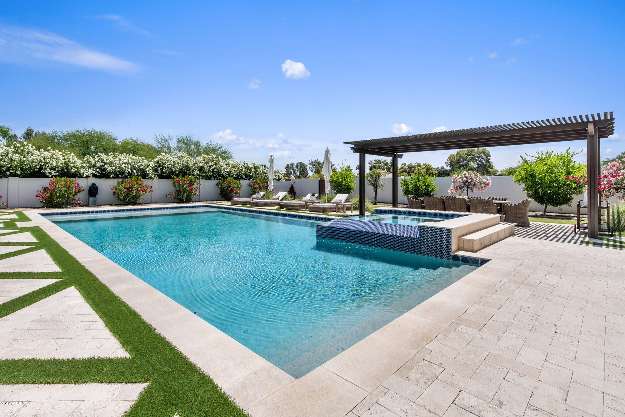 SUNBURST FARMS EAST 6 - Residential