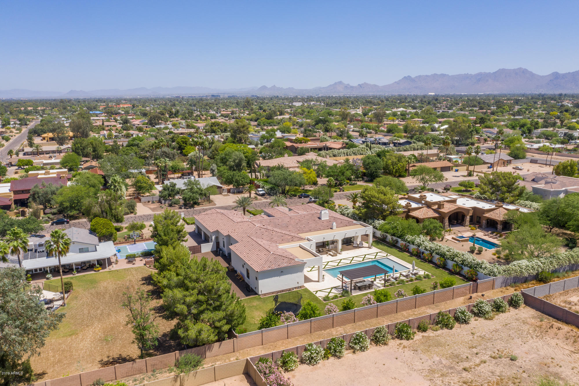 SUNBURST FARMS EAST 6 - Residential