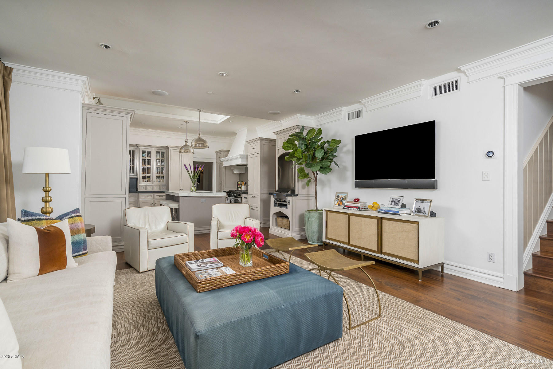 LOMBARDI ESTATES - Residential