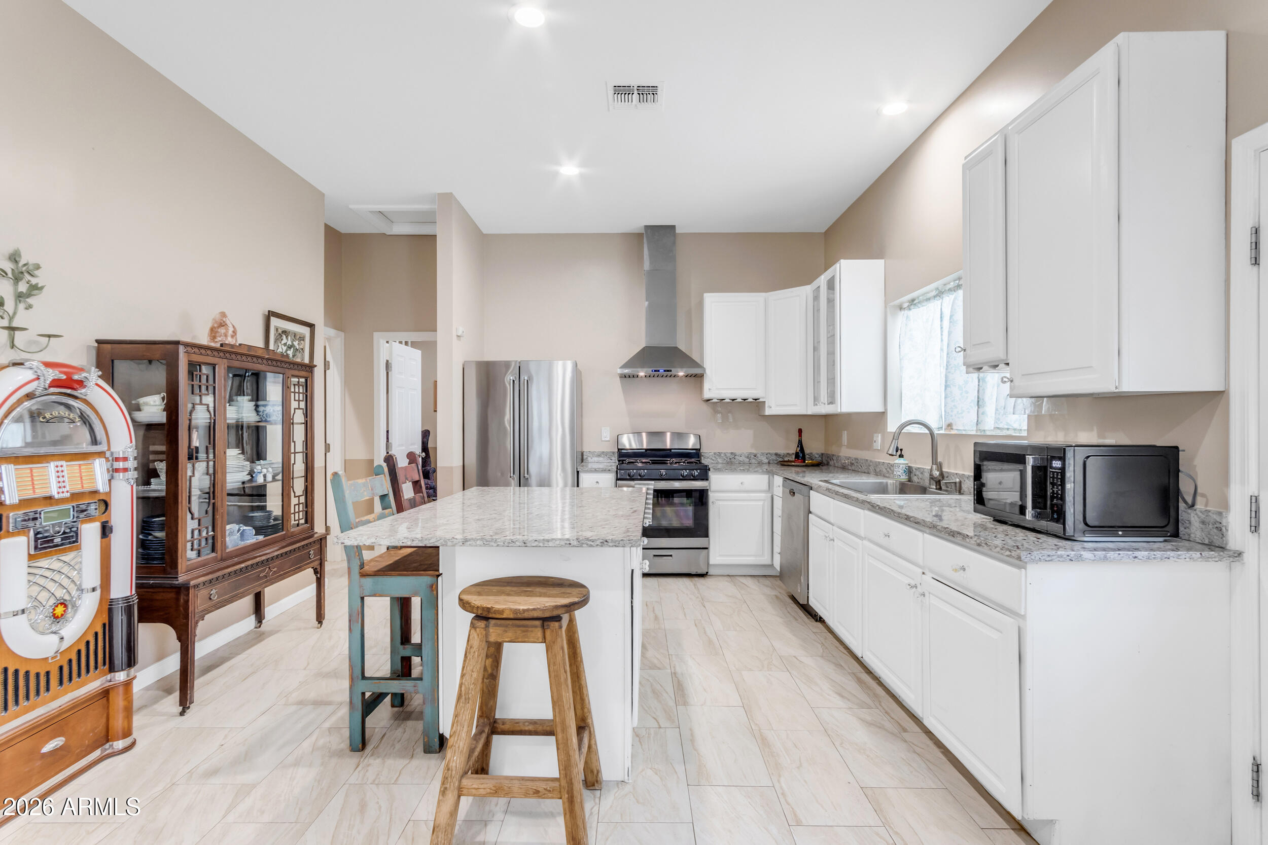 RAINTREE UNIT 2 - Residential