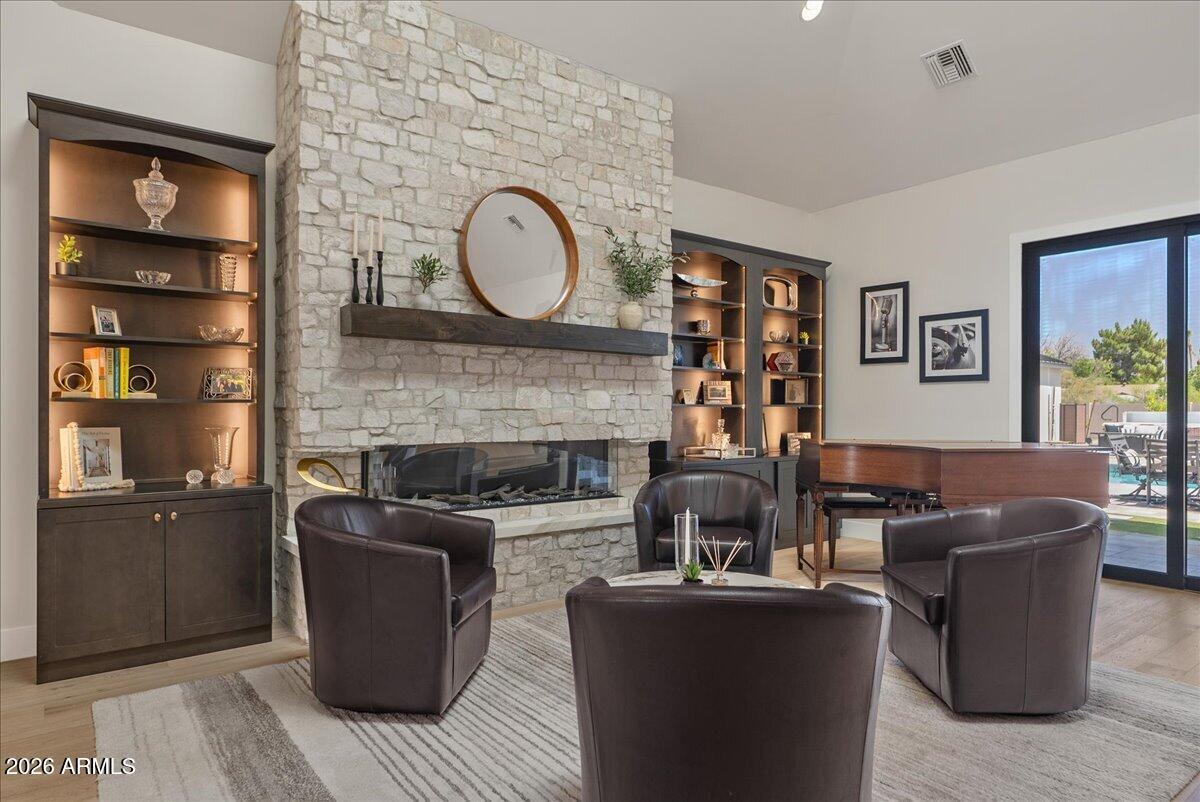 PRESTON HILLS UNIT 1 - Residential