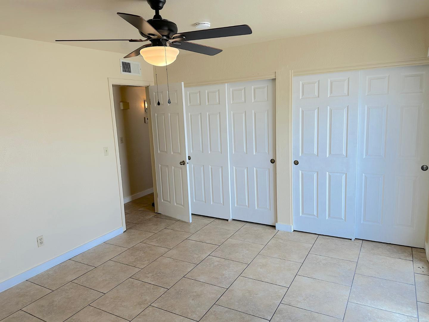 SUMMER PLACE - Residential Lease