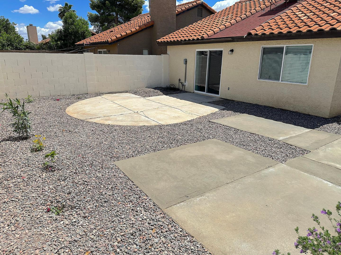 SUMMER PLACE - Residential Lease