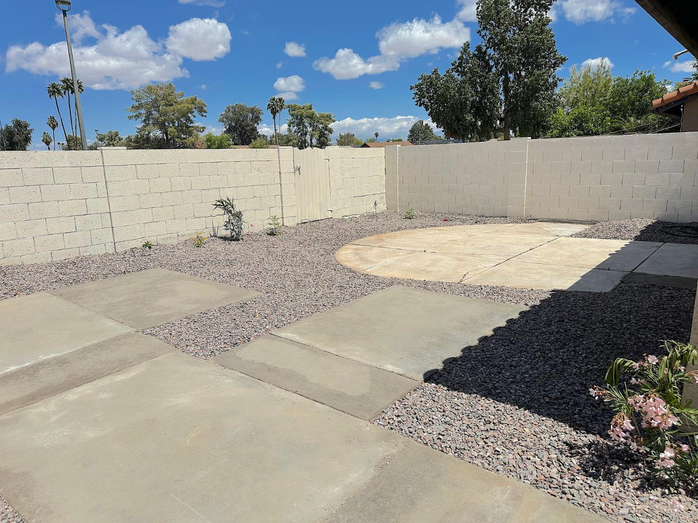 SUMMER PLACE - Residential Lease