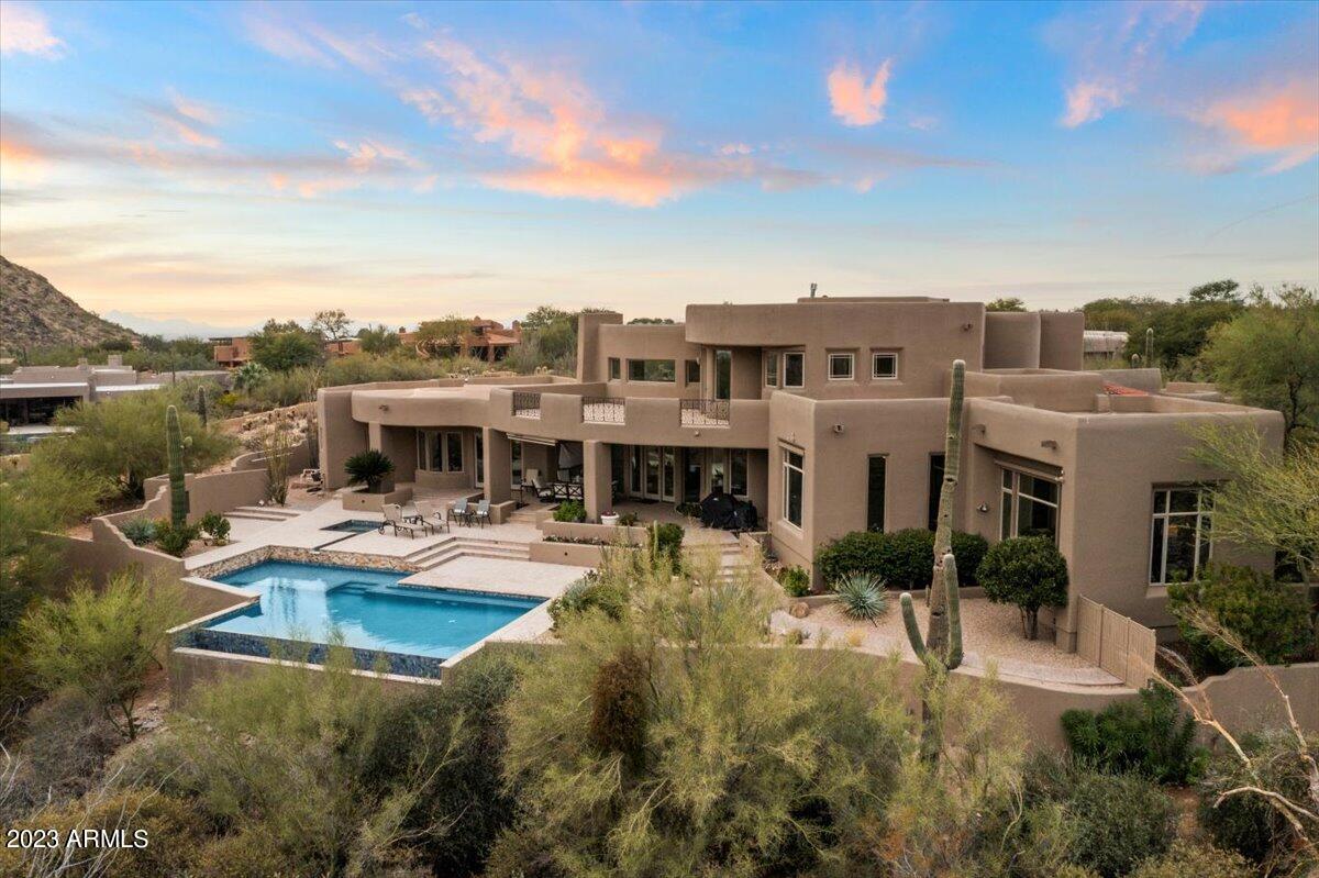 CANYON HEIGHTS - Residential