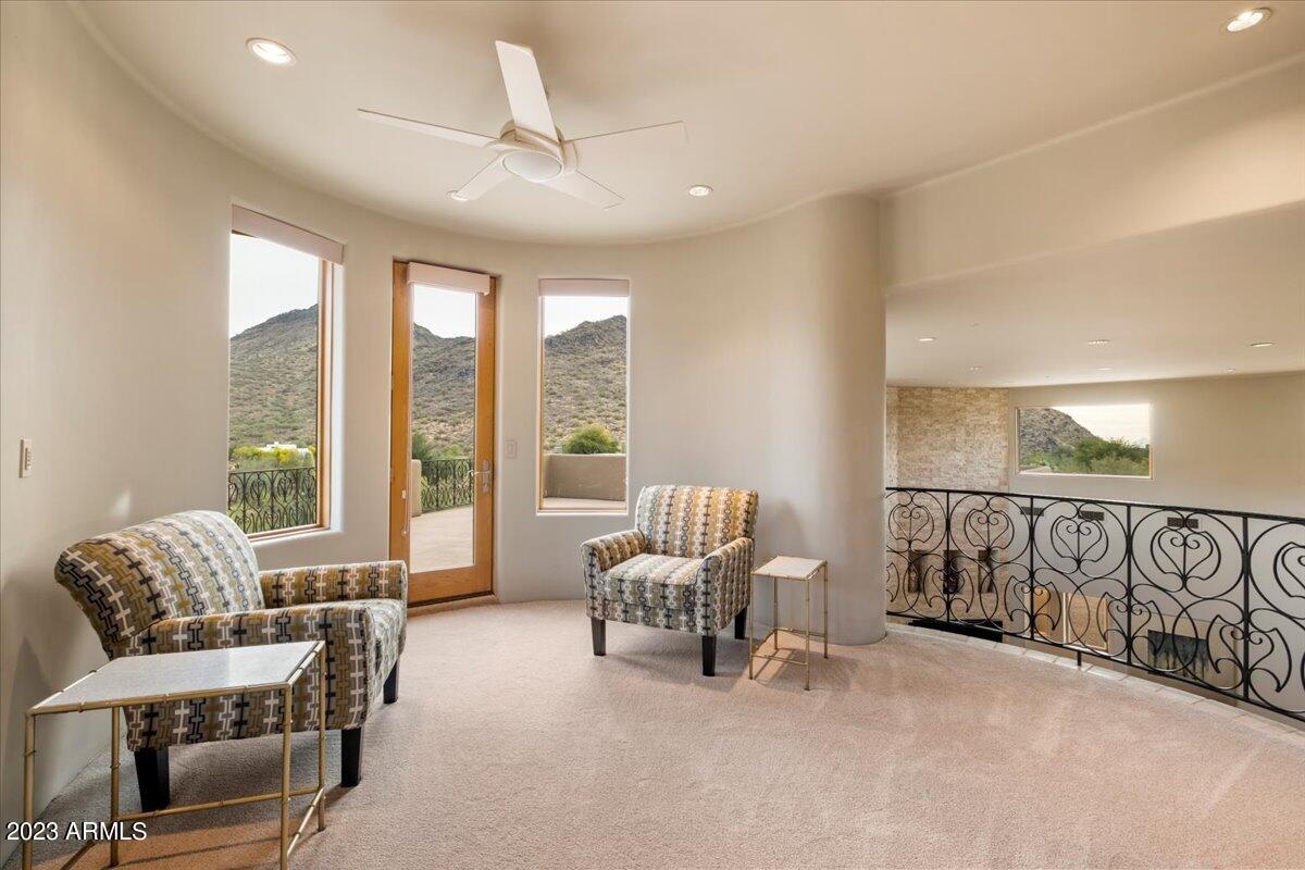 CANYON HEIGHTS - Residential