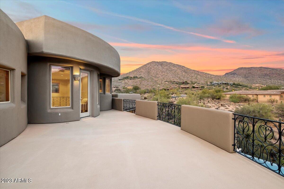 CANYON HEIGHTS - Residential