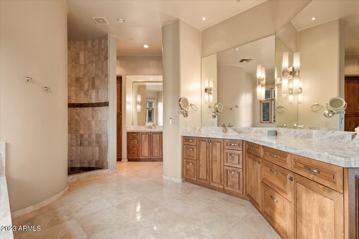 CANYON HEIGHTS - Residential