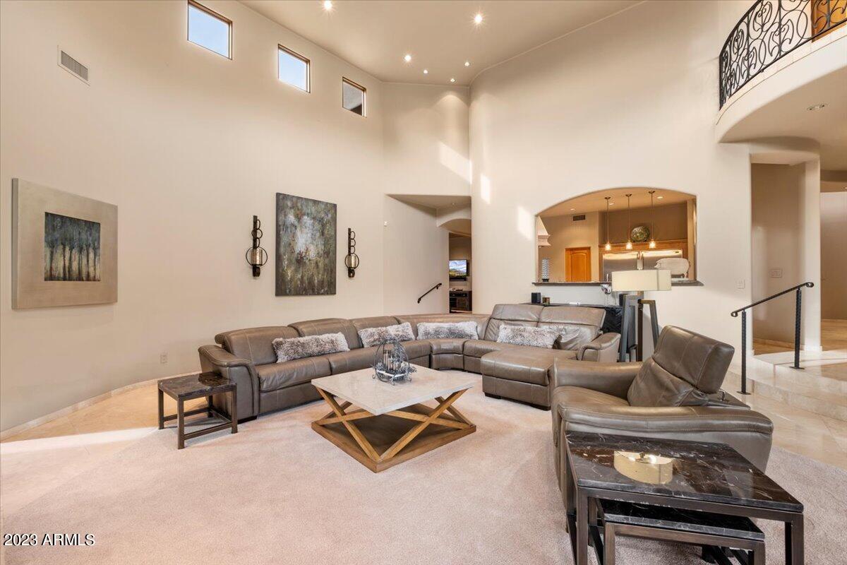 CANYON HEIGHTS - Residential
