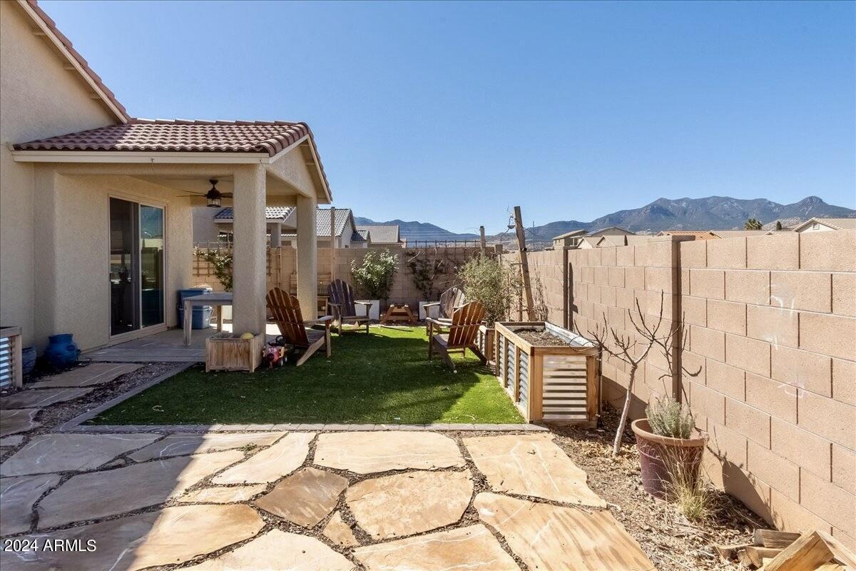 SUMMIT HEIGHTS - Residential