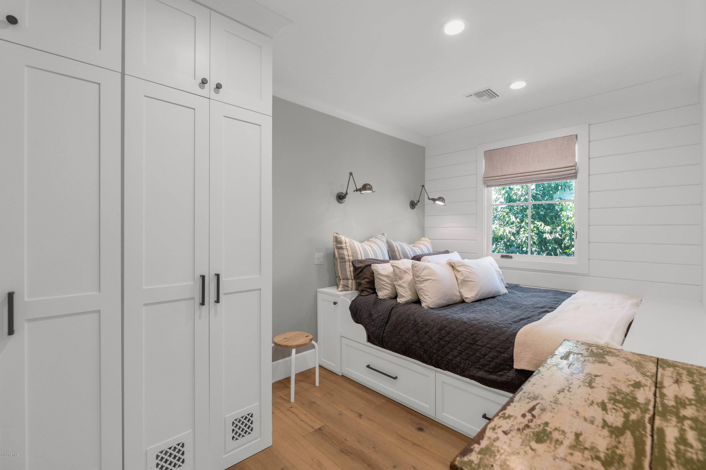 JOKAKE ESTATES - Residential
