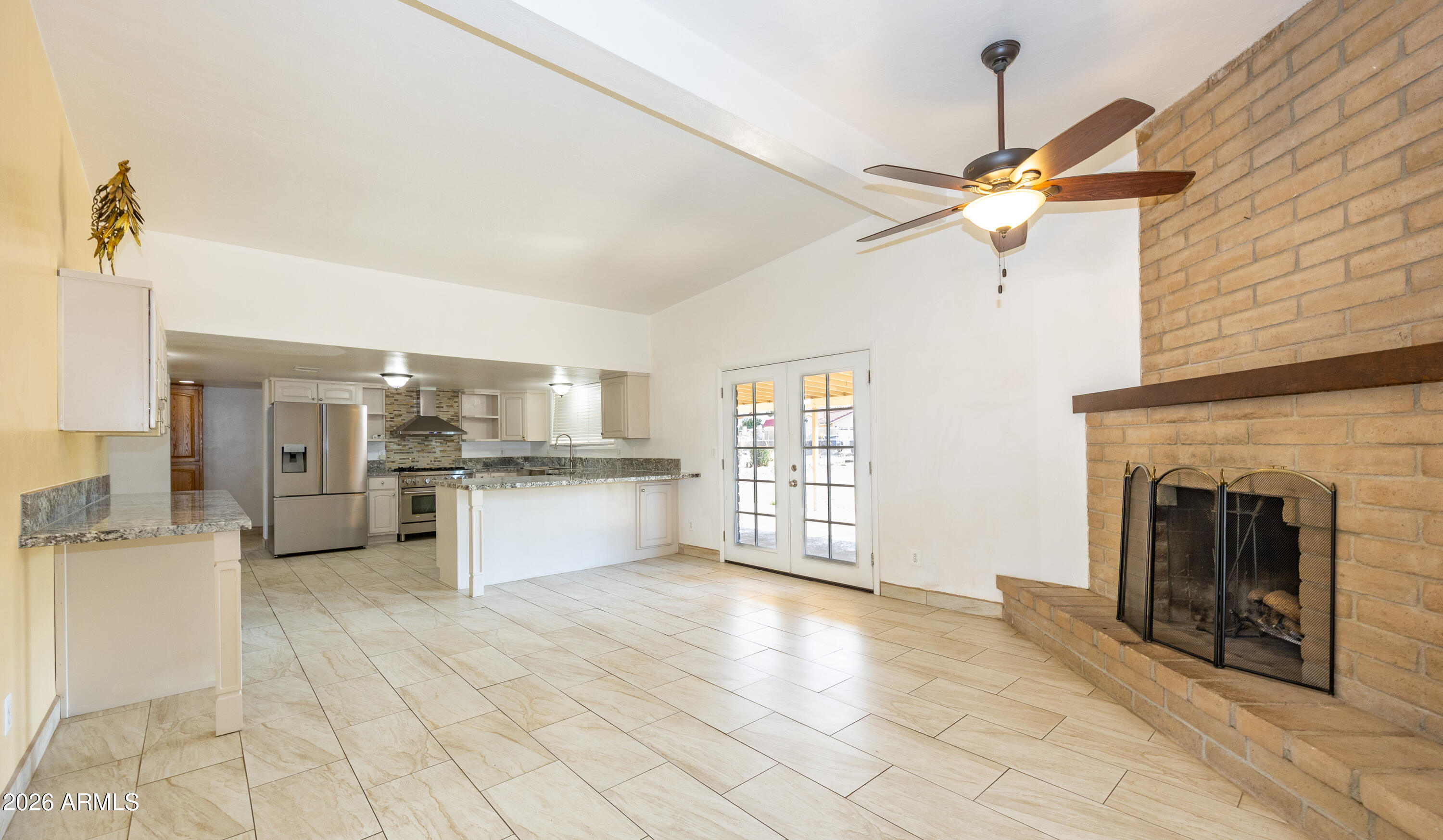 TOWN & COUNTRY ESTATES 4 - Residential
