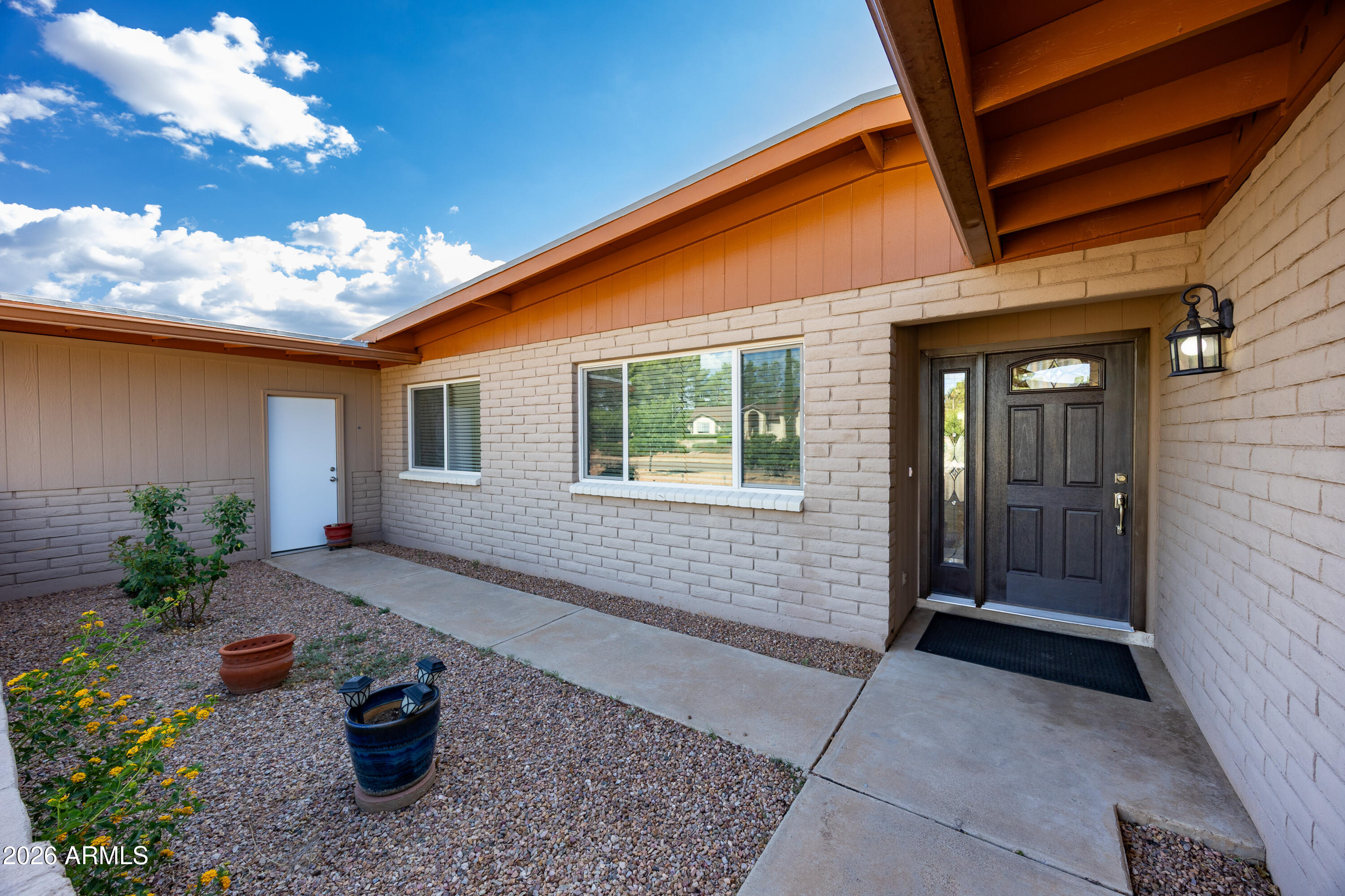 TOWN & COUNTRY ESTATES 4 - Residential