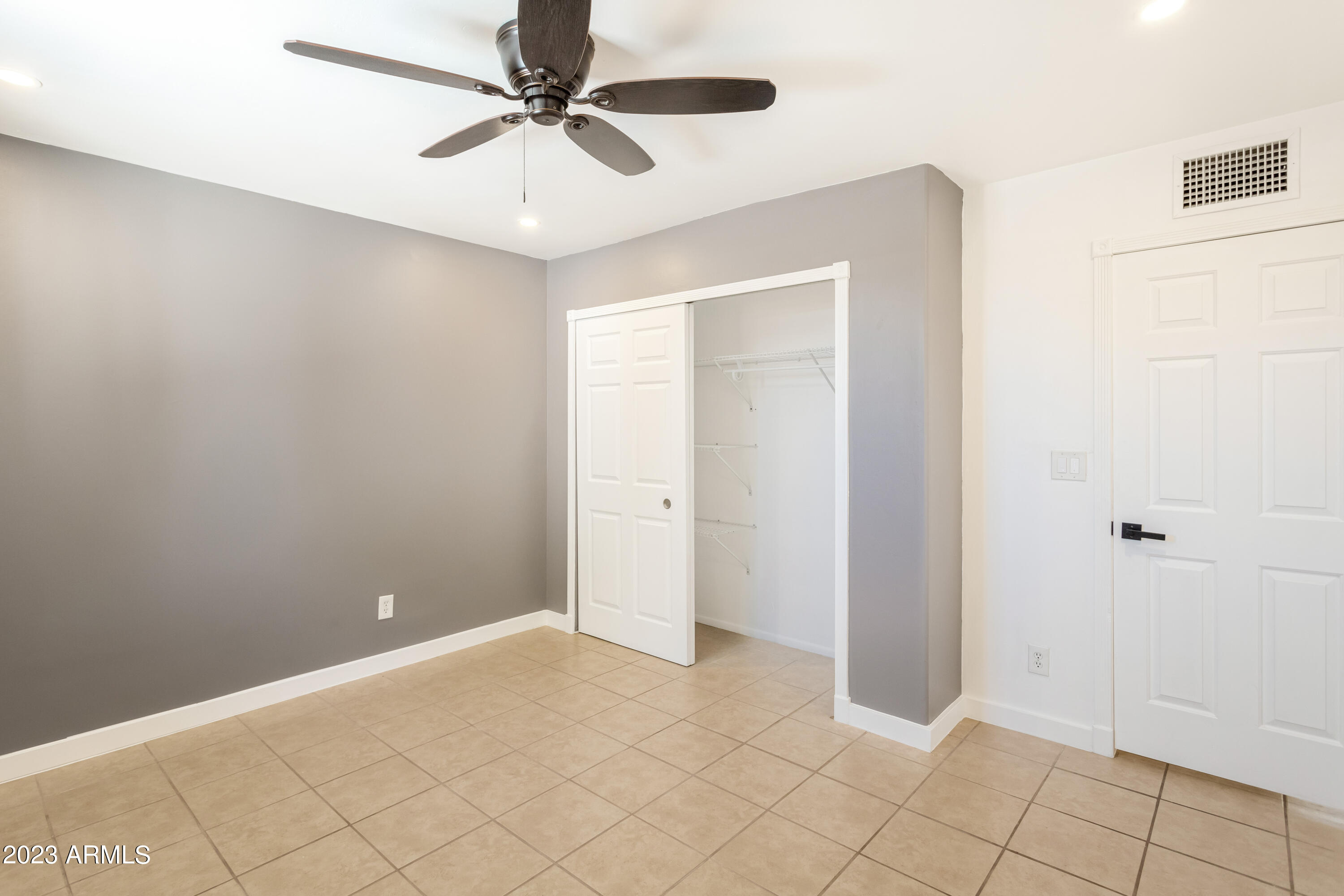 VISTA VILLAGE UNIT 5 - Residential