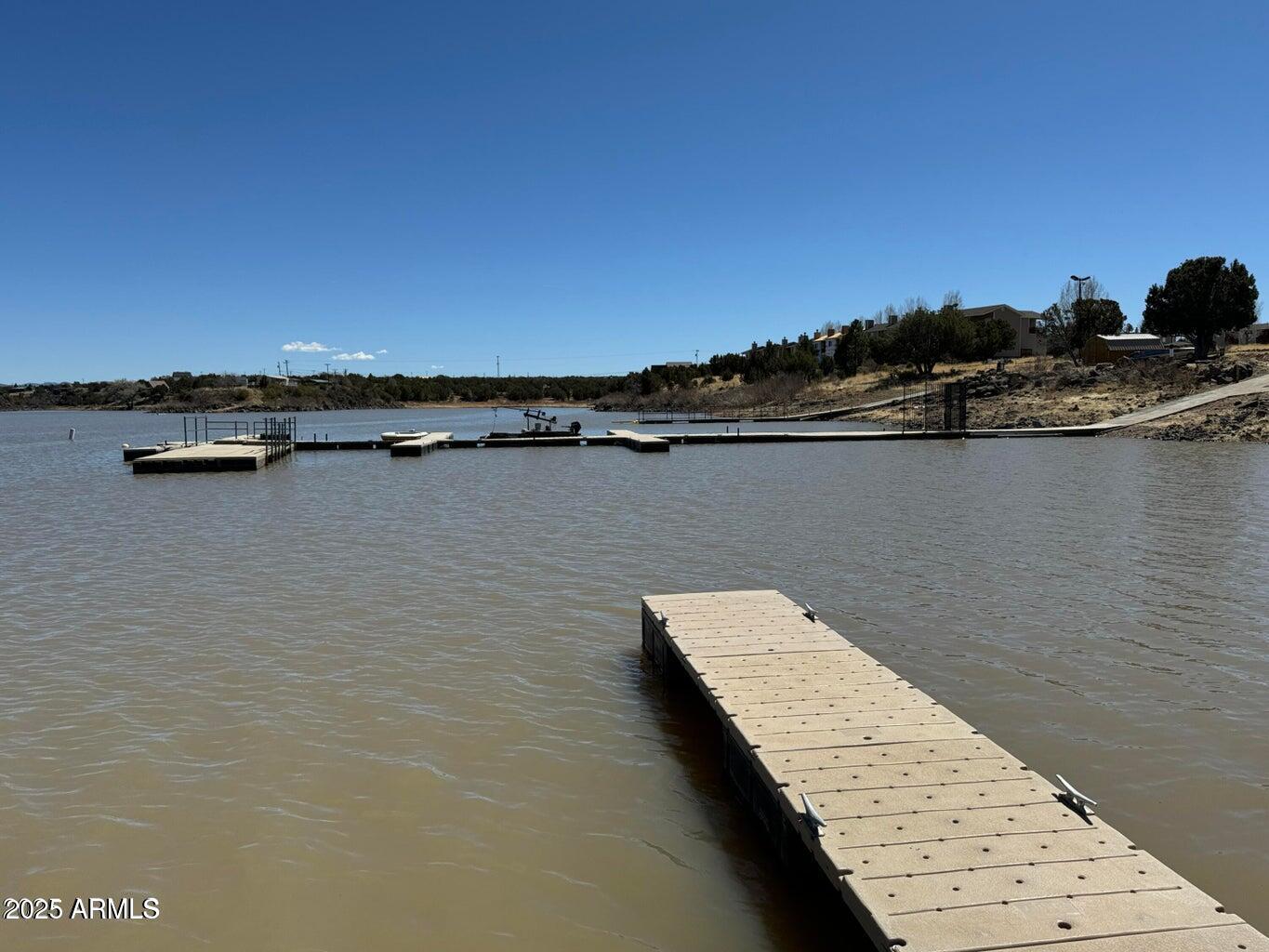 WHITE MOUNTAIN LAKES UNIT 3 - Land