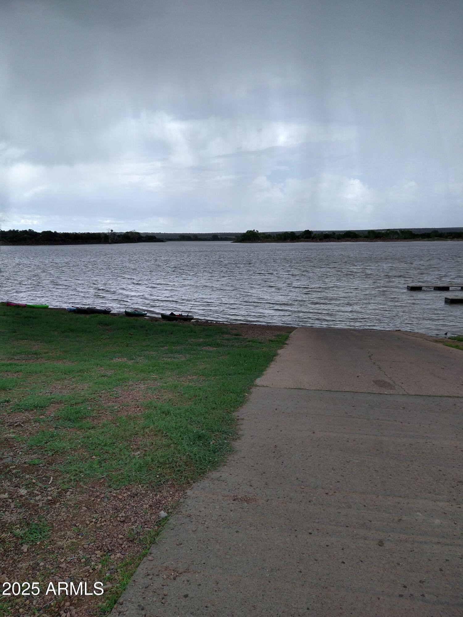 WHITE MOUNTAIN LAKES UNIT 3 - Land