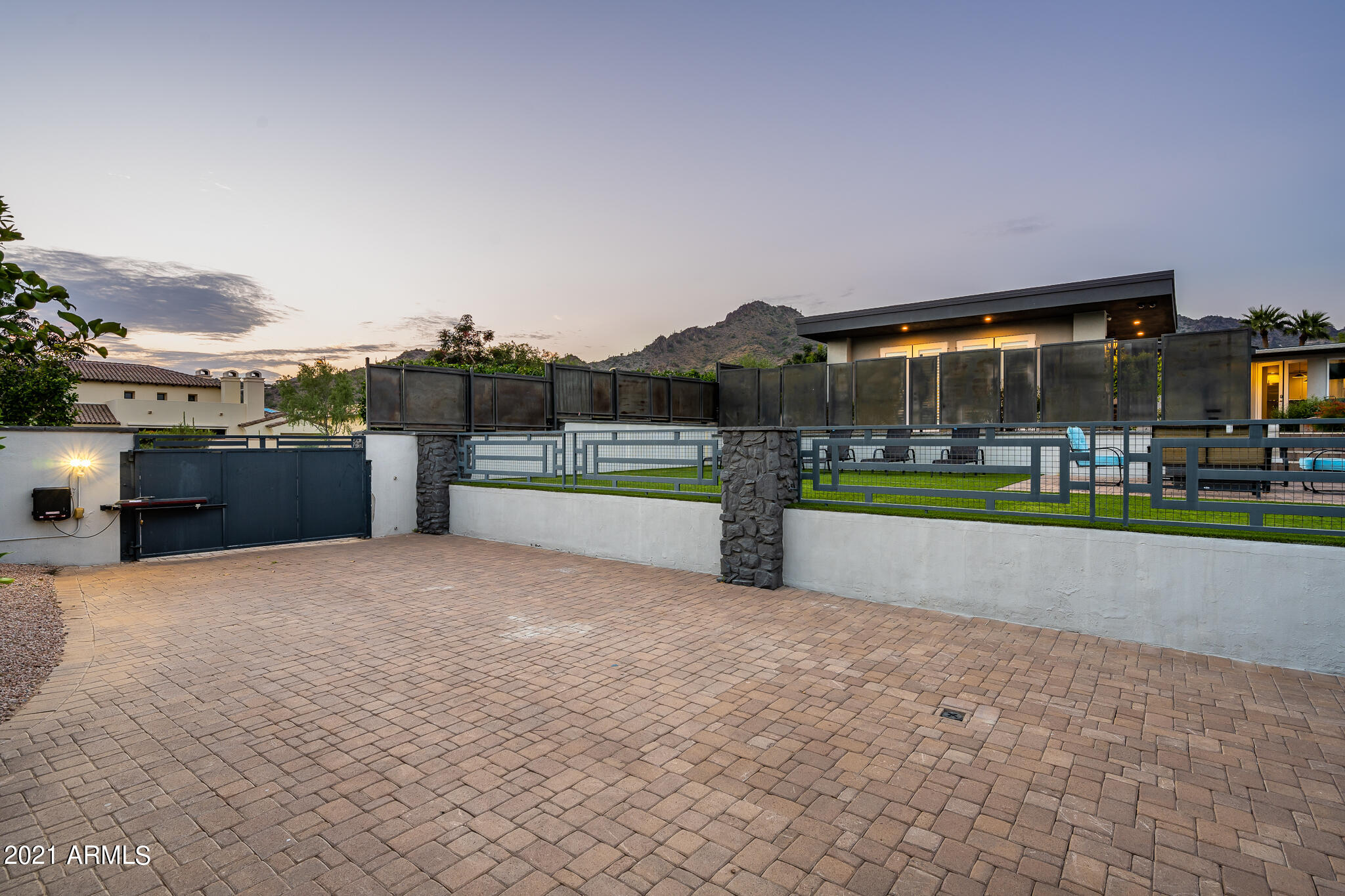 LINCOLN HEIGHTS 8, 12-25, 31-44 - Residential