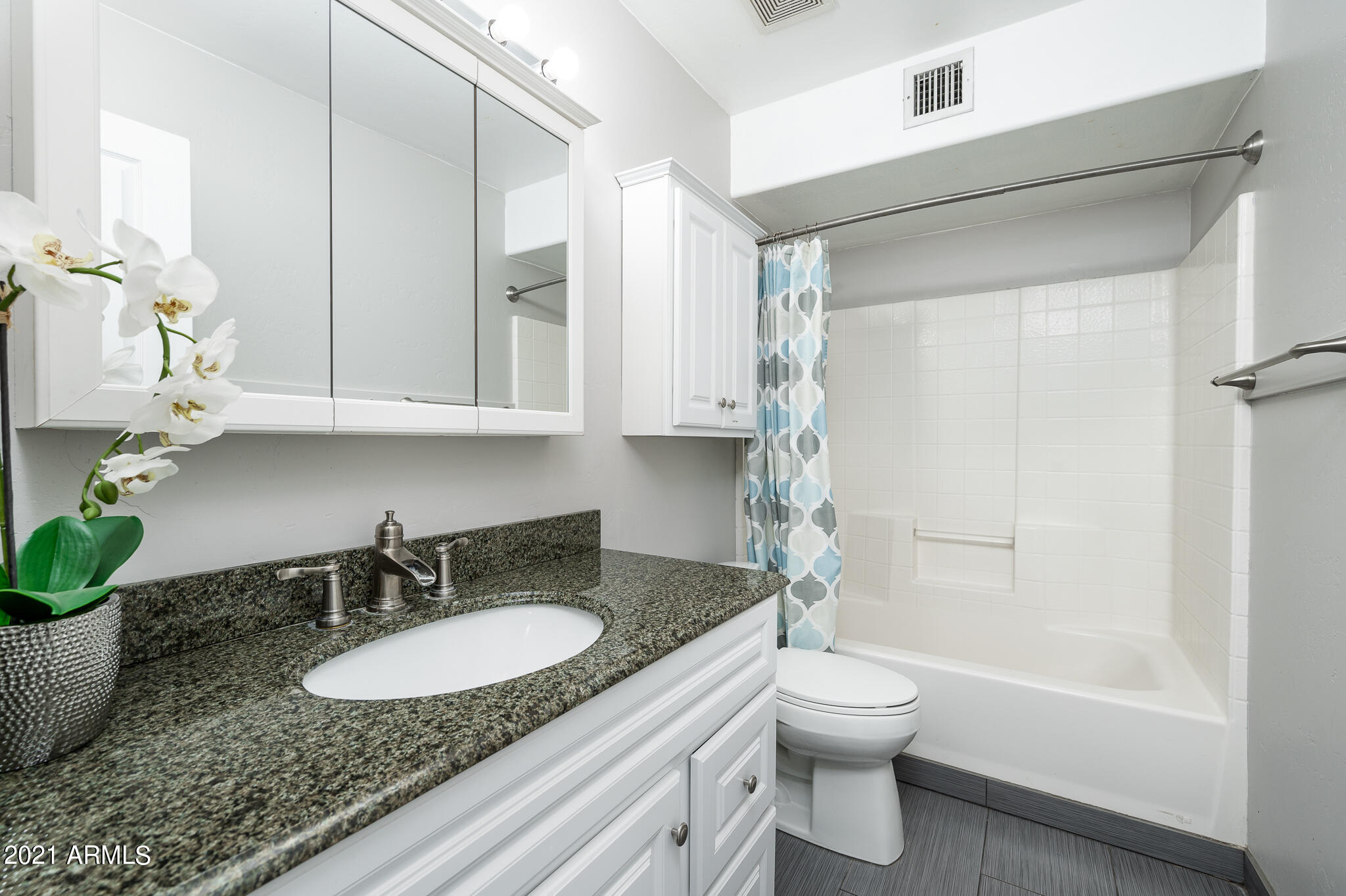 LINCOLN HEIGHTS 8, 12-25, 31-44 - Residential