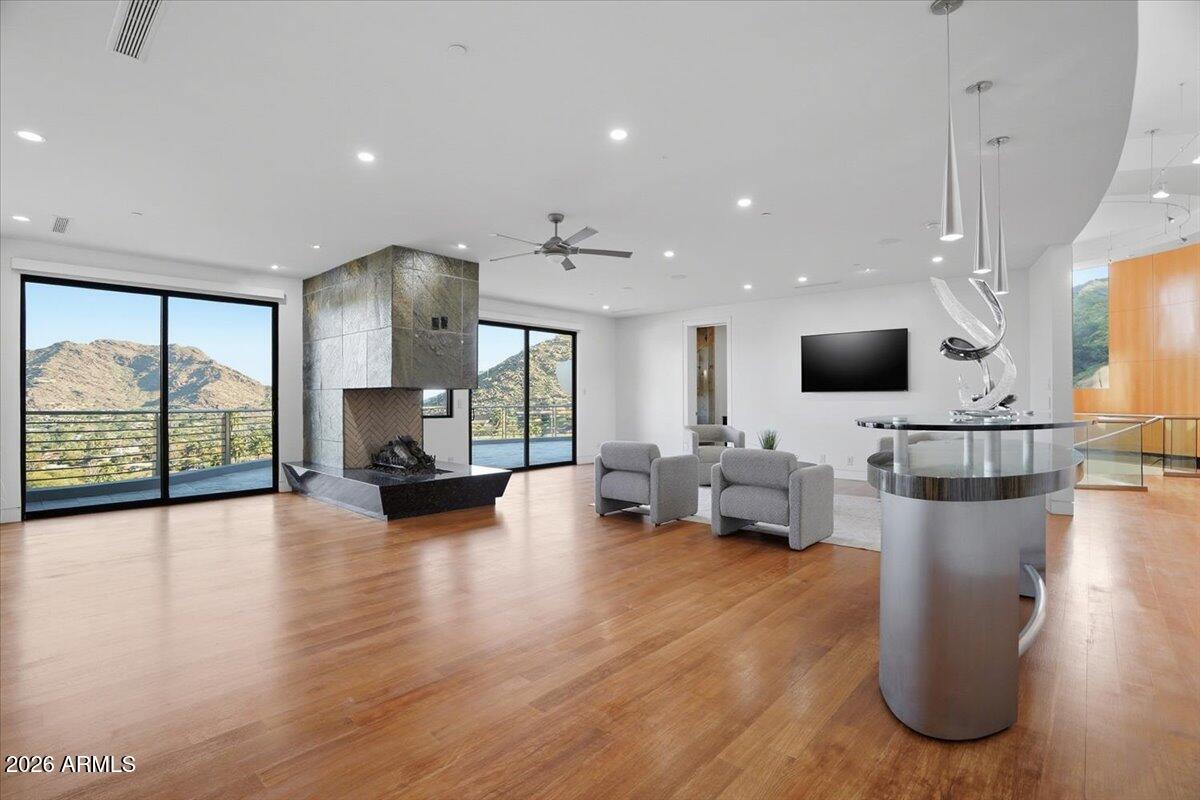 TATUM CANYON - Residential