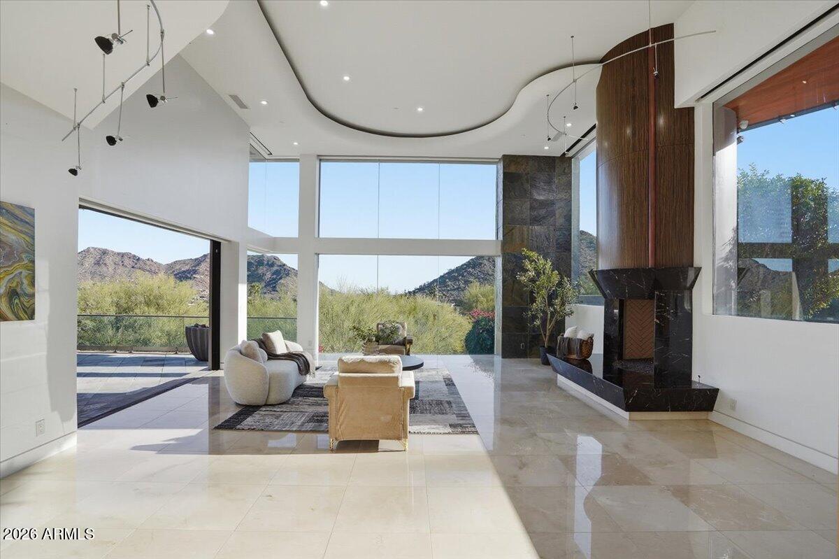 TATUM CANYON - Residential