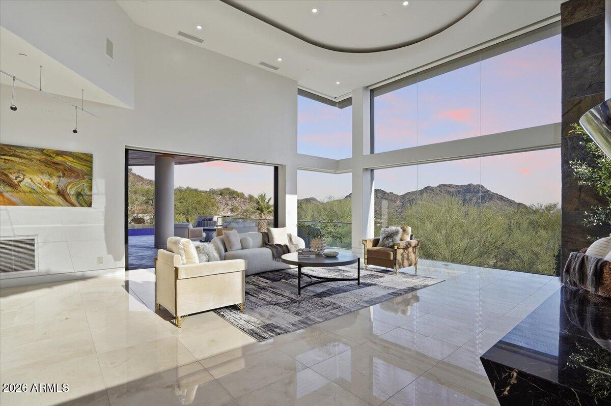 TATUM CANYON - Residential