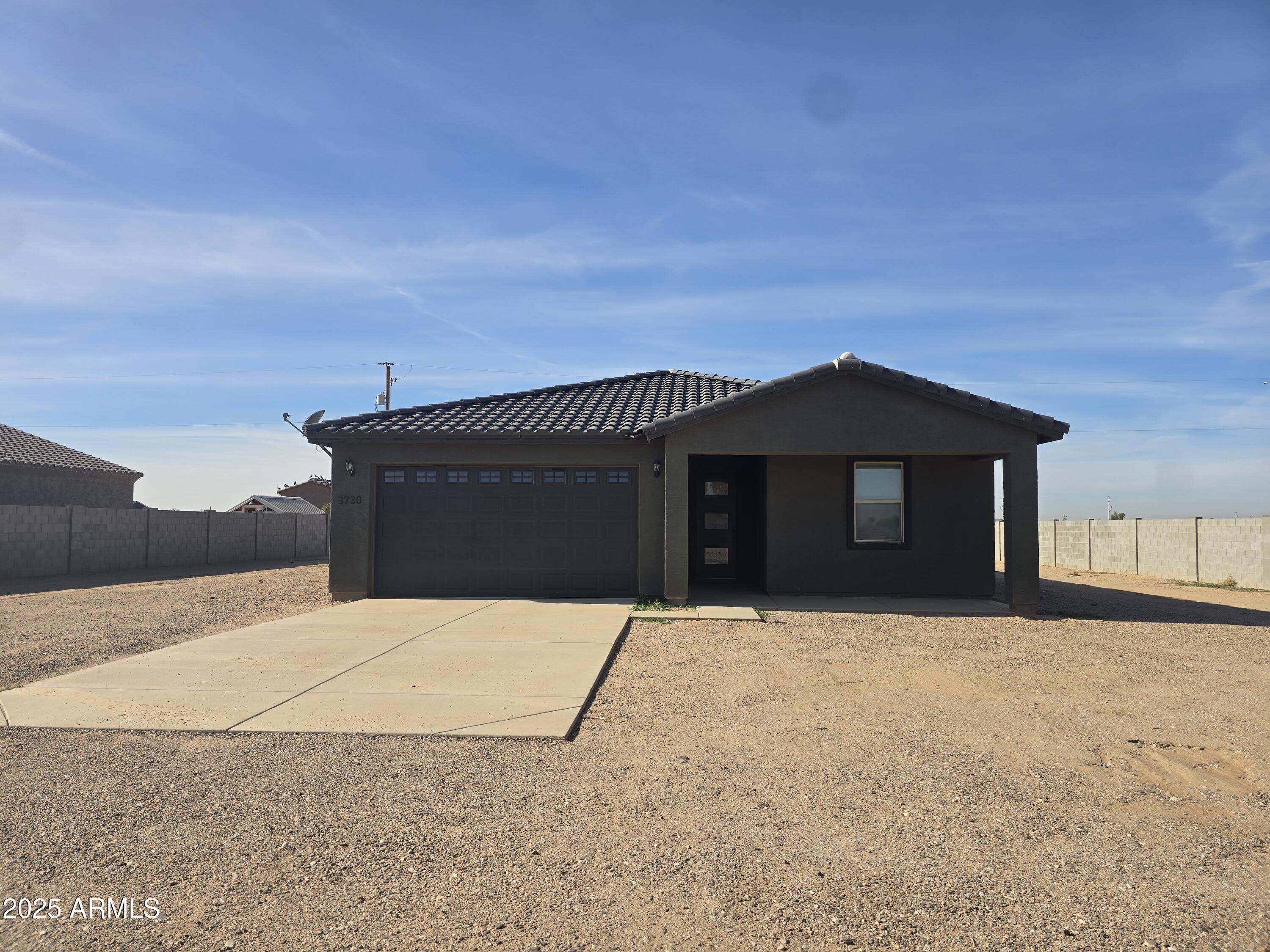 Beautiful new build in Toltec! 4 bedrooms and 2 baths.

SHORT SALE!  Bank has authorized this property to be marketed for $331k.   USDA eligible area for $0 Down Financing.  No HOA!
 
Quartz Countertops, Can Lighting, Built in Gun Safe, Potfiller, Large Pantry Ceramic Tile Floors.  9 ft Ceilings!  Foam Insulation, Full tile bathrooms.  Soft close cabinets!  

Electricity and Water is Turned Off.  Home needs a good cleaning, but is empty otherwise perfect! .  Bring us an offer!