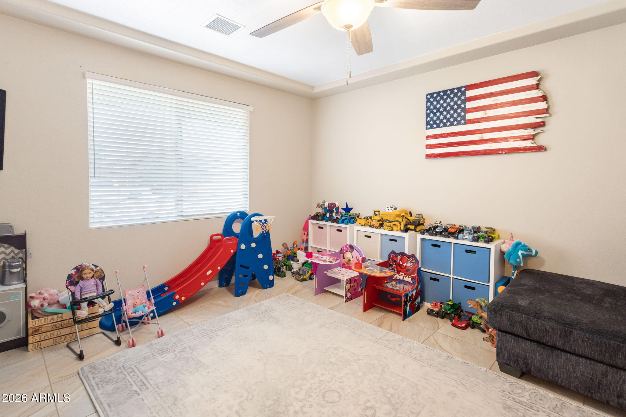 CAMPSTONE - Residential