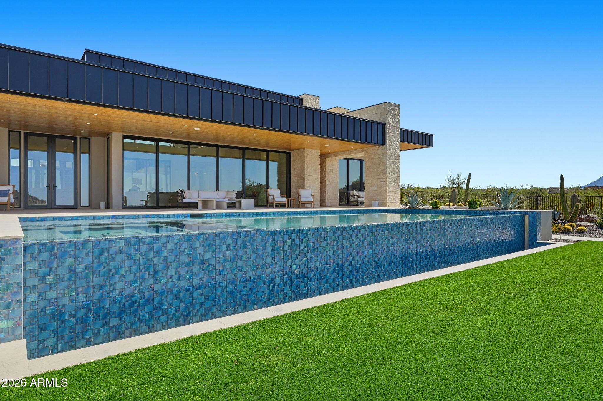 PINNACLE VISTA - Residential