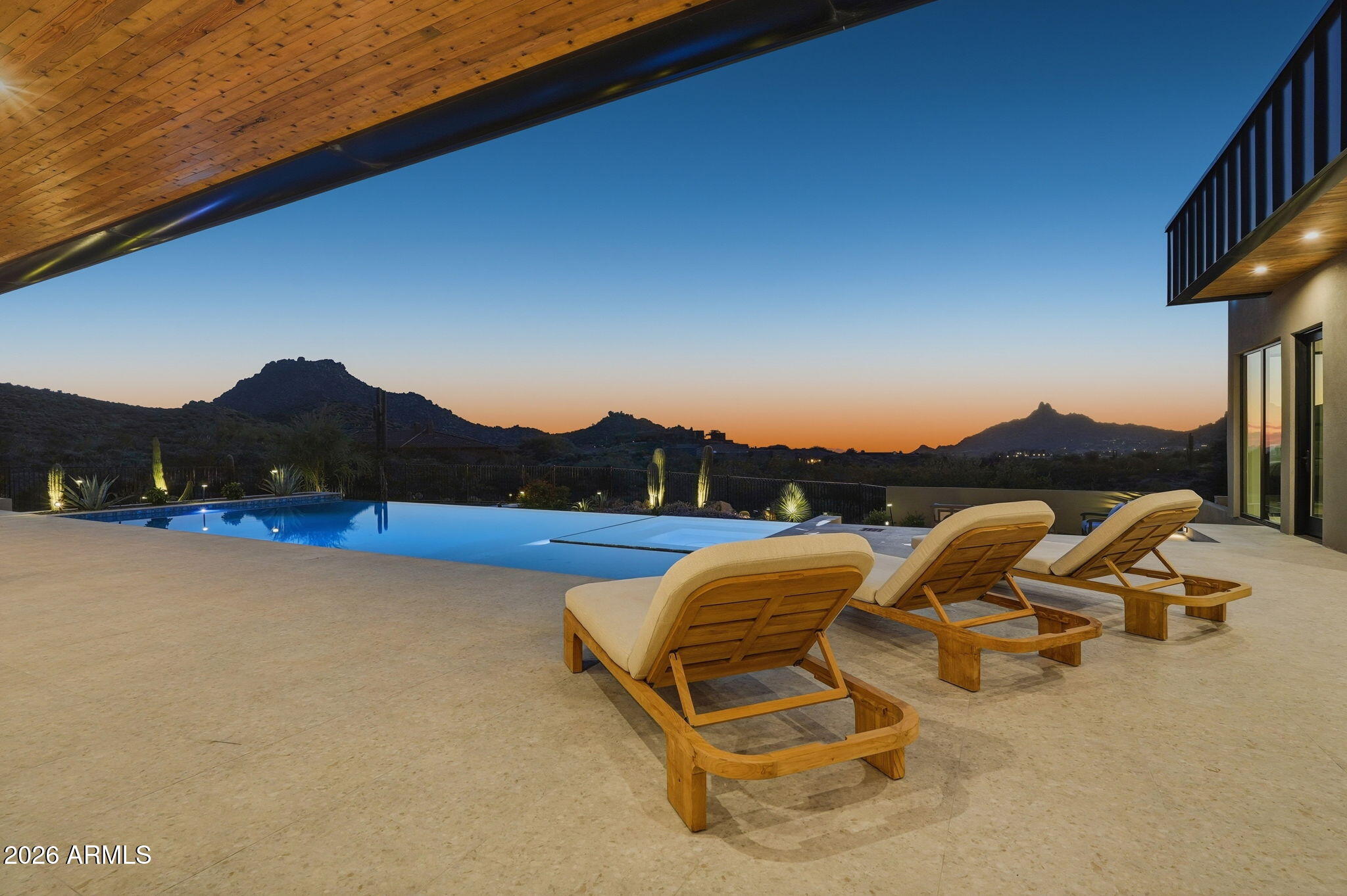 PINNACLE VISTA - Residential