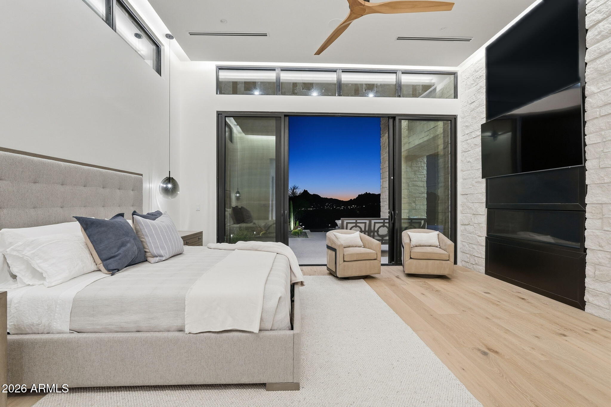 PINNACLE VISTA - Residential