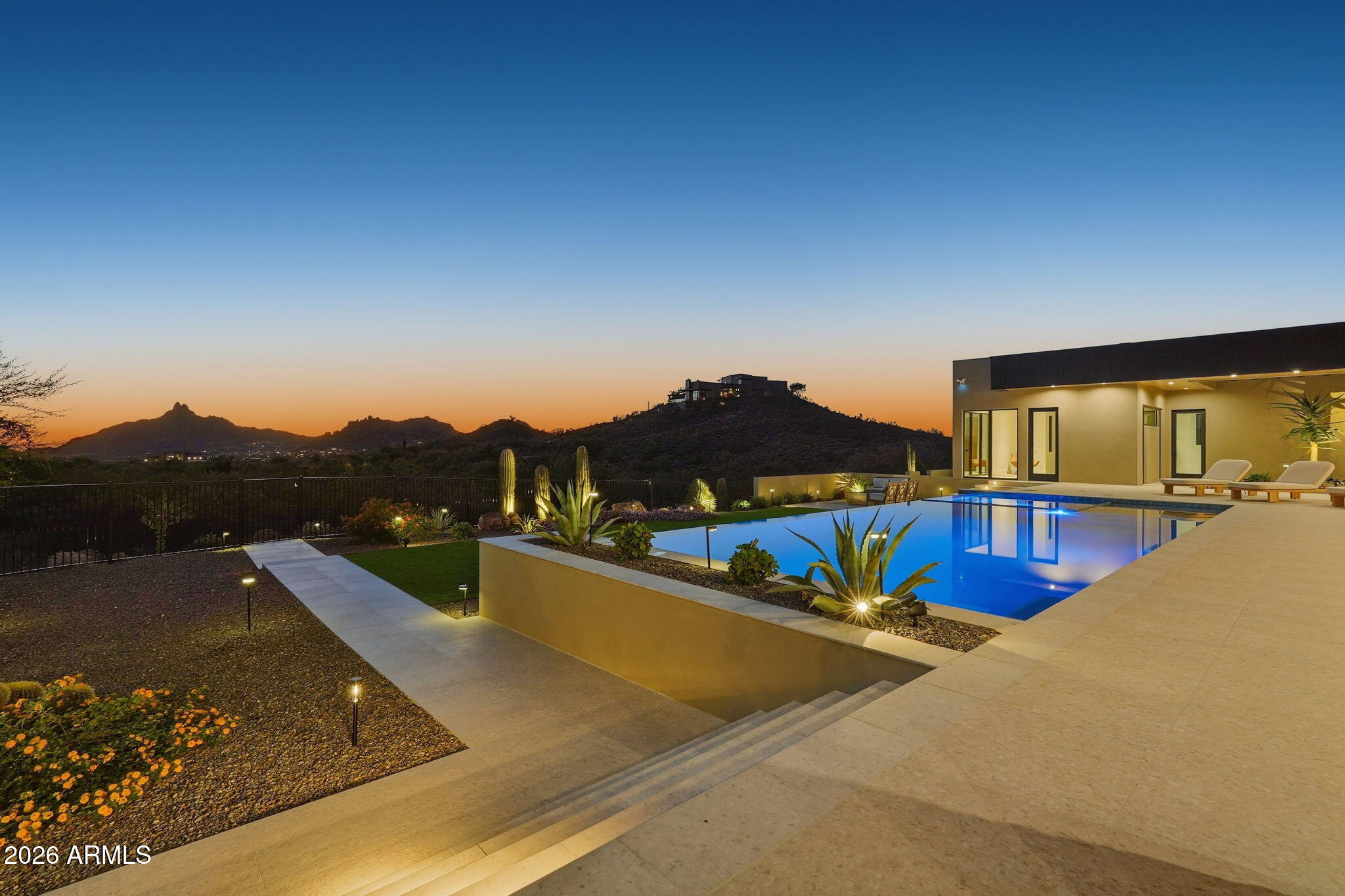 PINNACLE VISTA - Residential