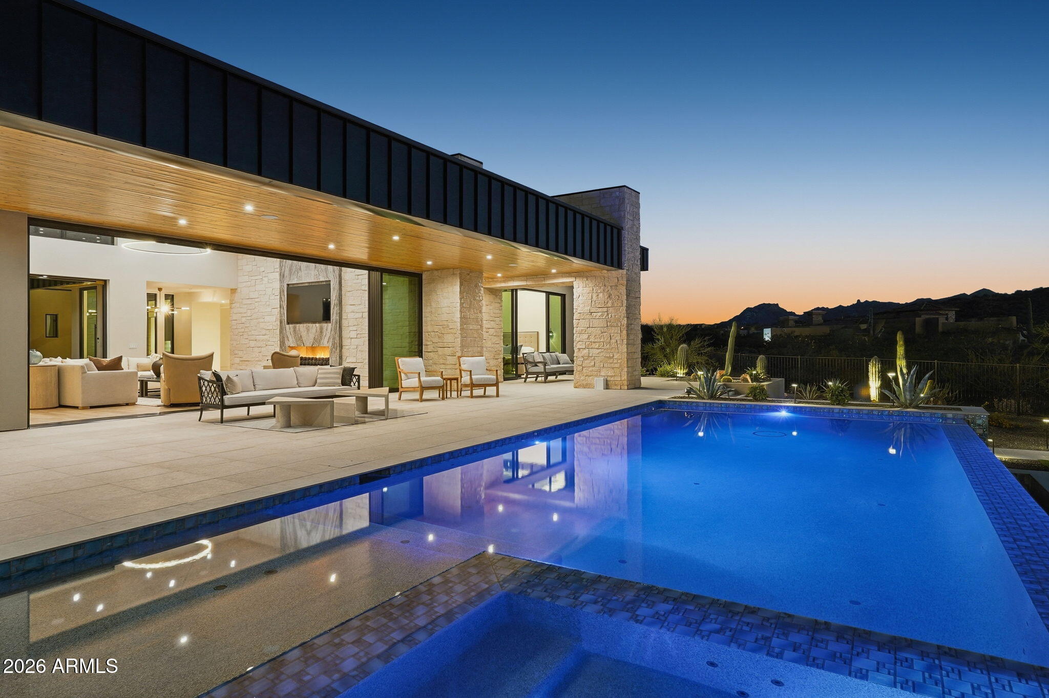 PINNACLE VISTA - Residential
