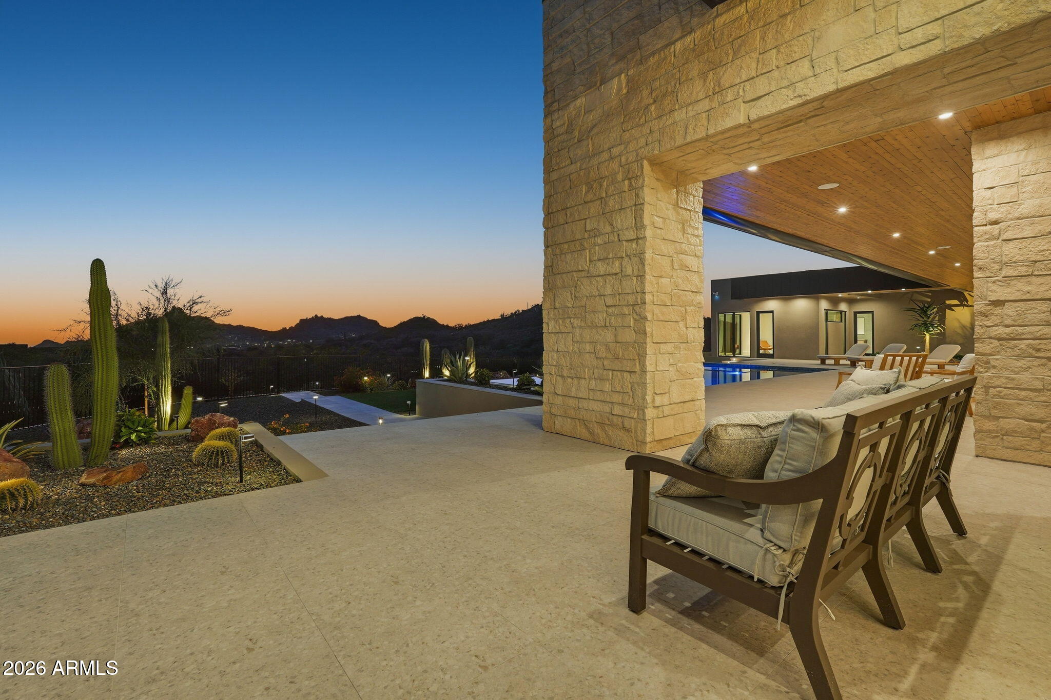 PINNACLE VISTA - Residential