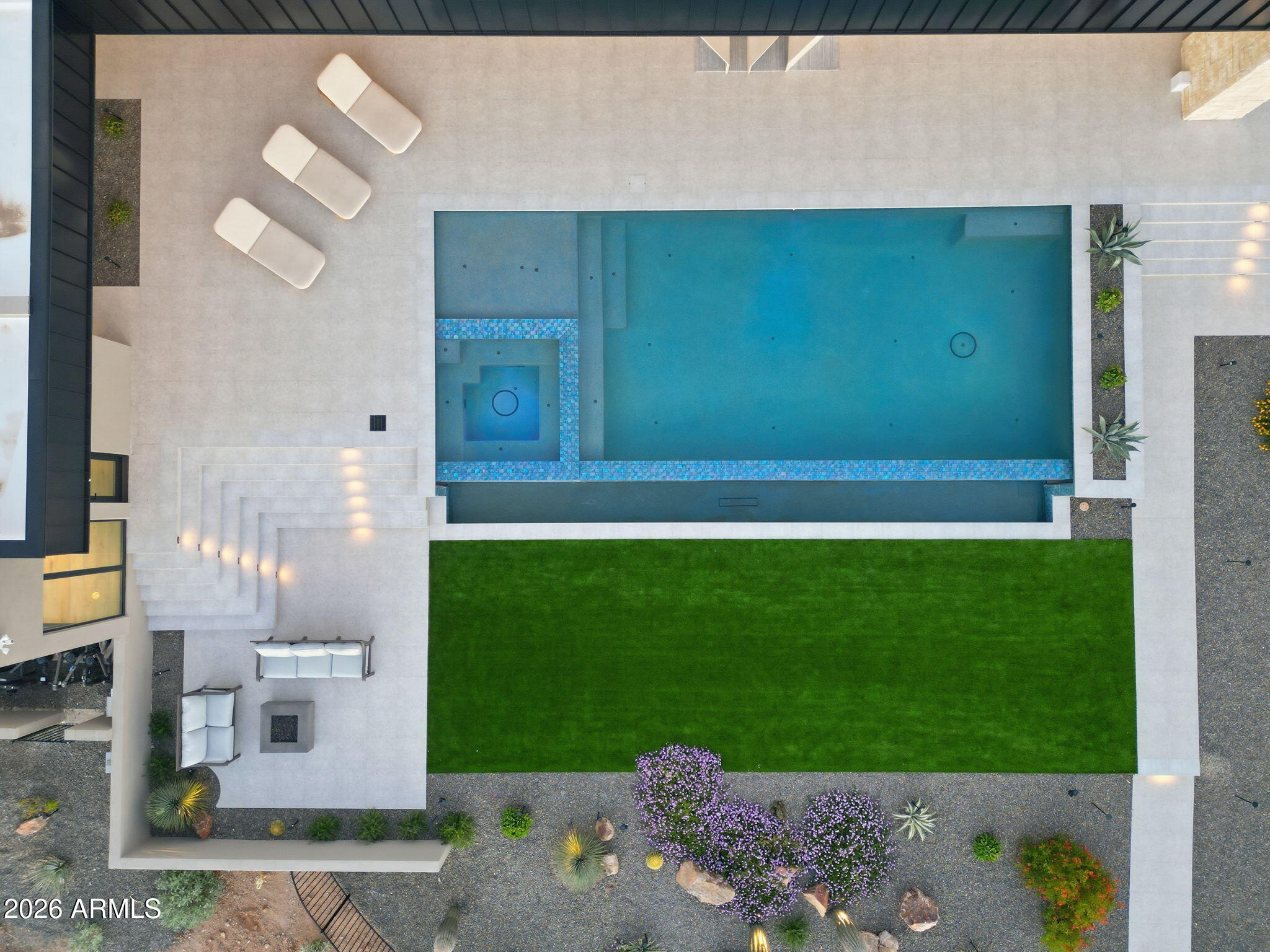 PINNACLE VISTA - Residential