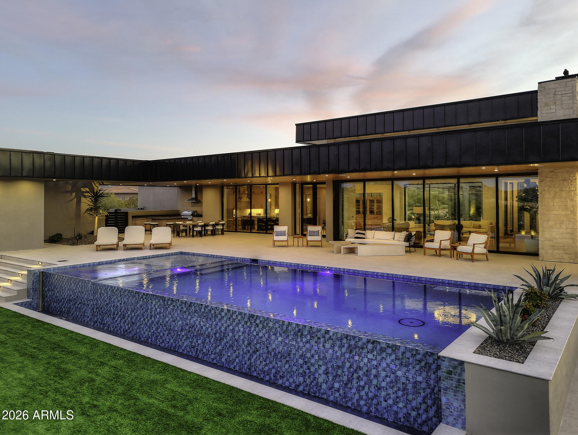 PINNACLE VISTA - Residential