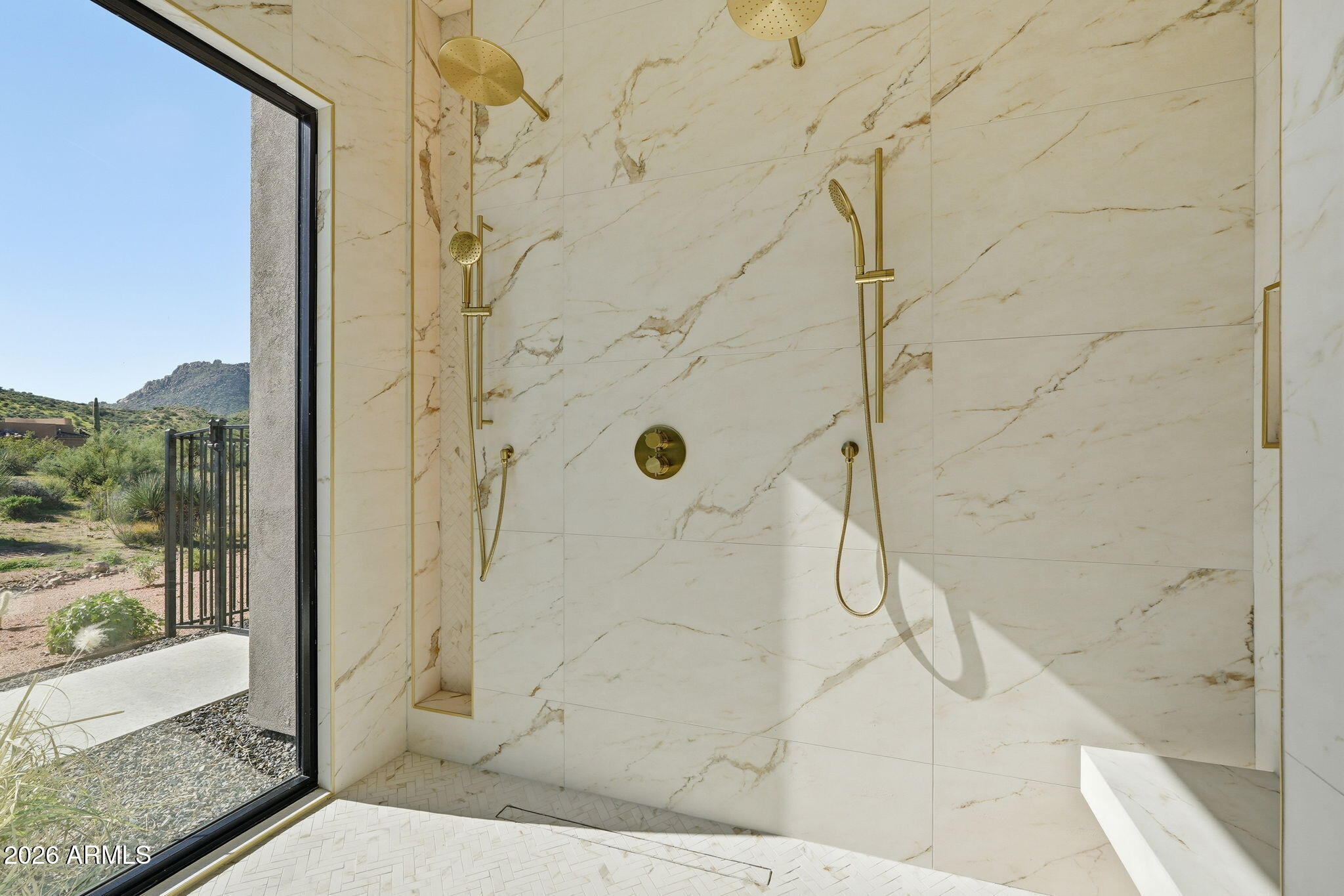 PINNACLE VISTA - Residential