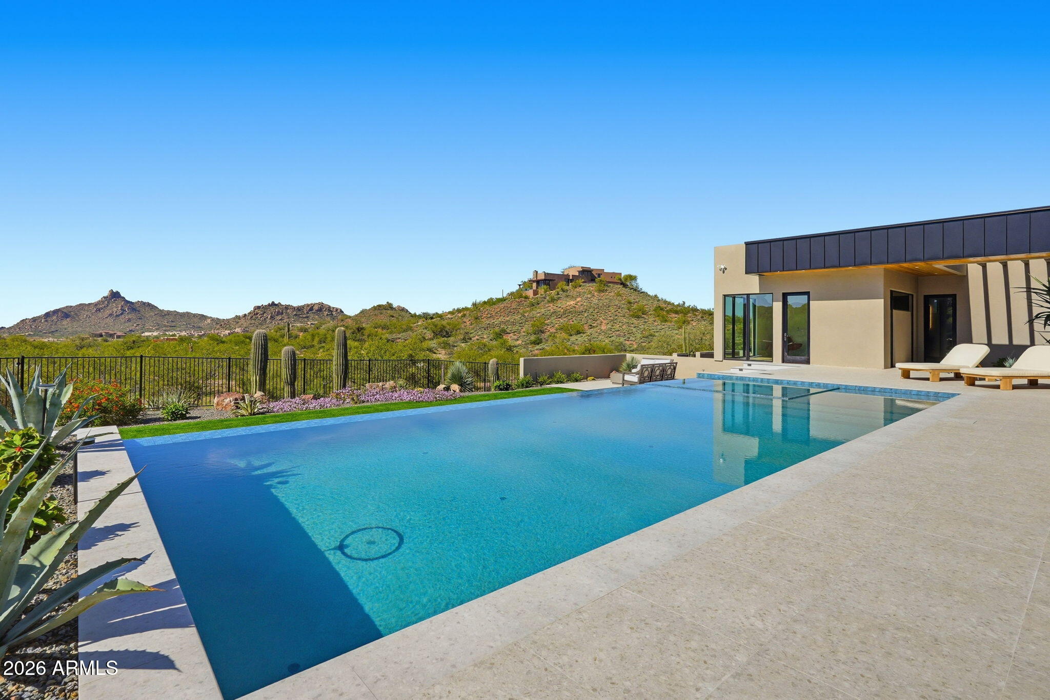 PINNACLE VISTA - Residential