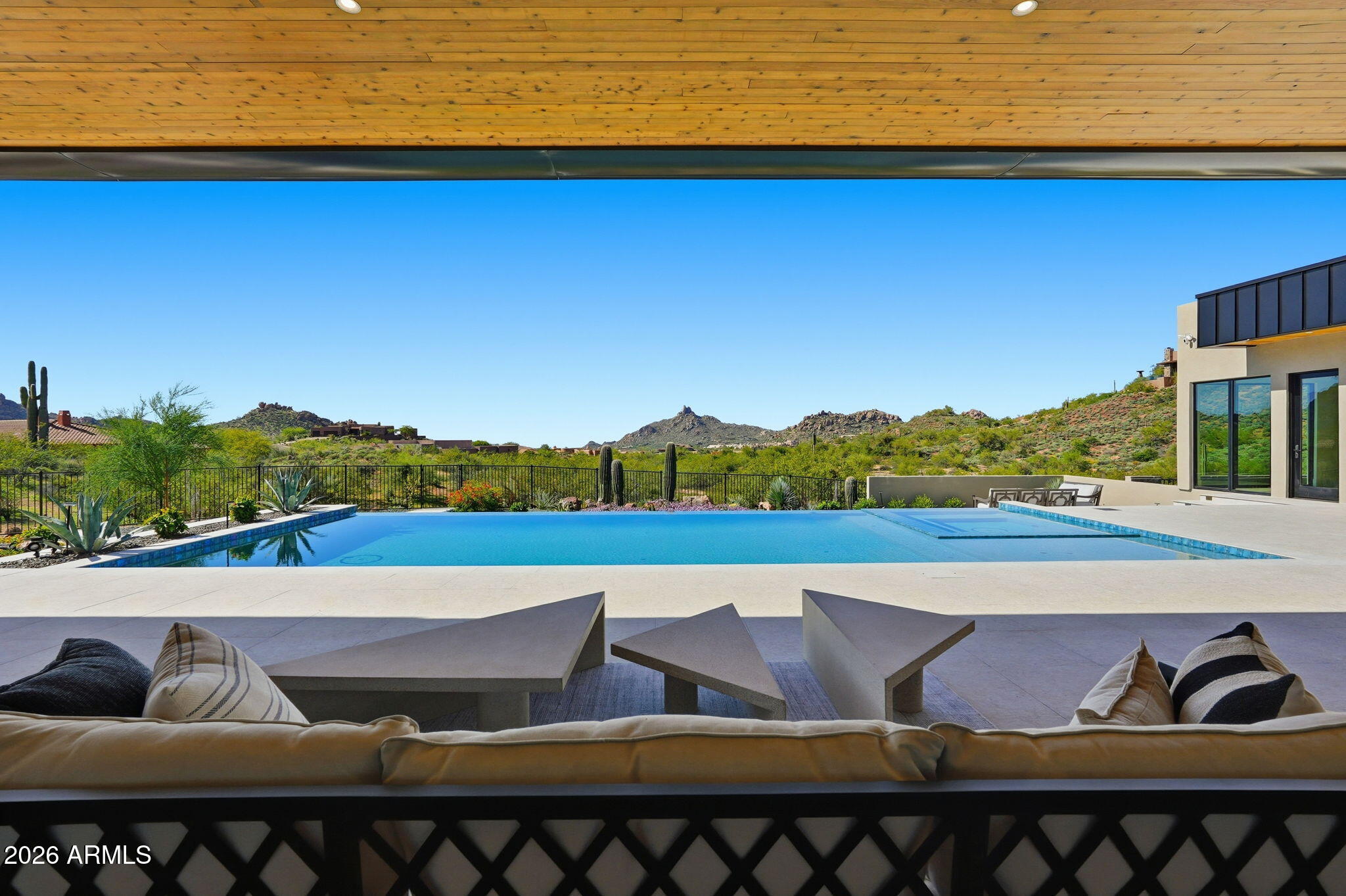 PINNACLE VISTA - Residential