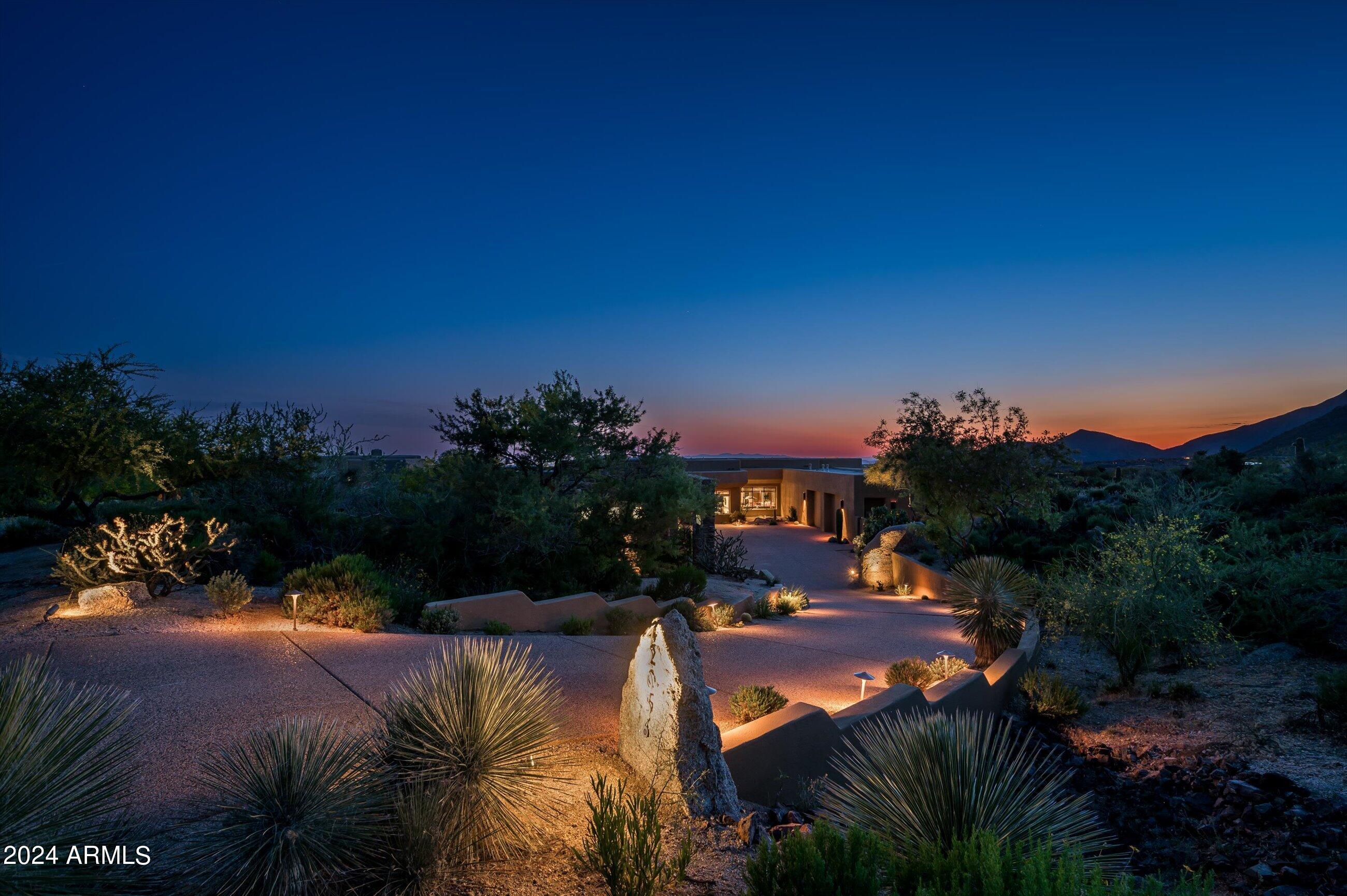 DESERT MOUNTAIN - Residential