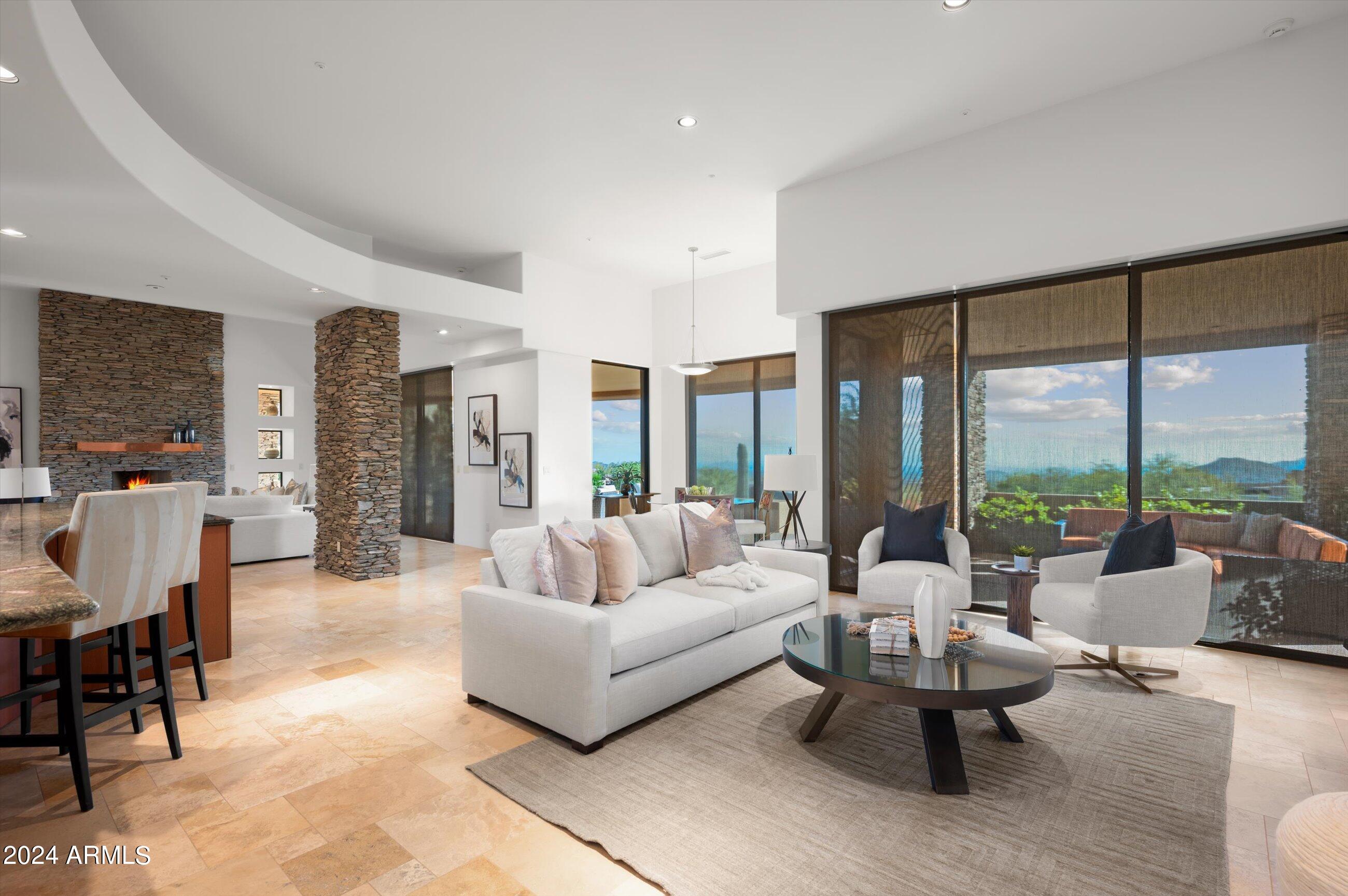 DESERT MOUNTAIN - Residential