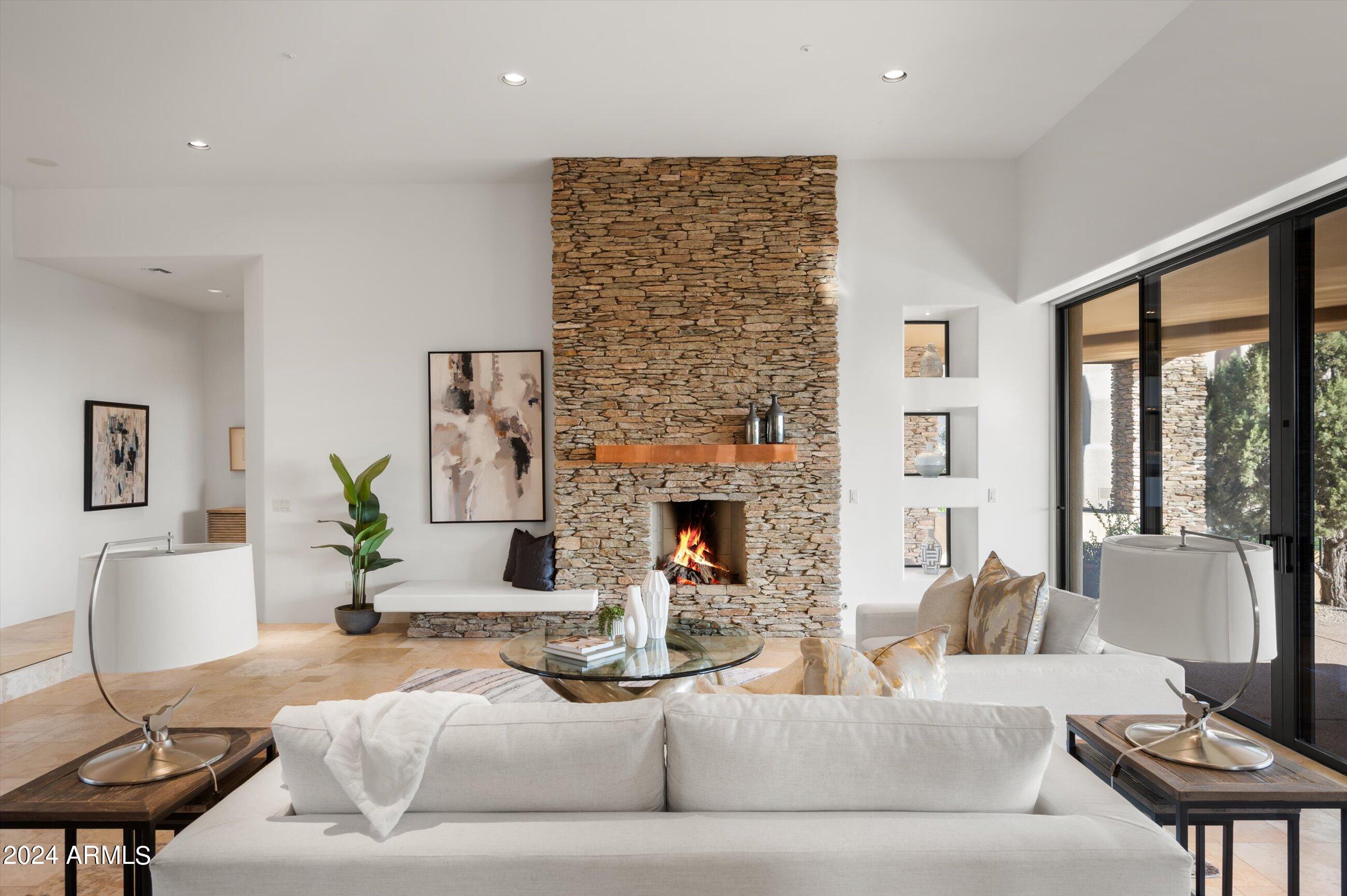 DESERT MOUNTAIN - Residential
