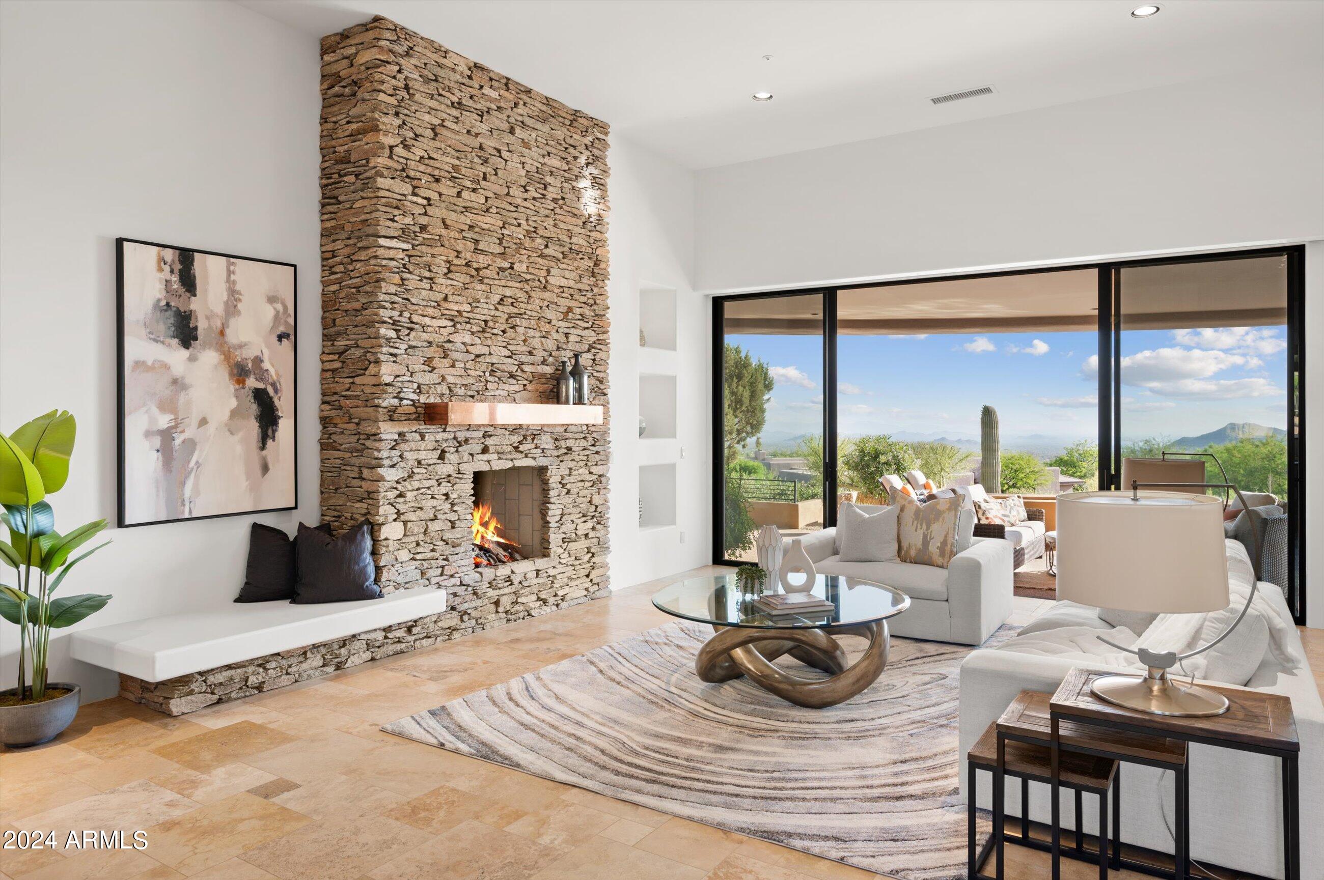 DESERT MOUNTAIN - Residential