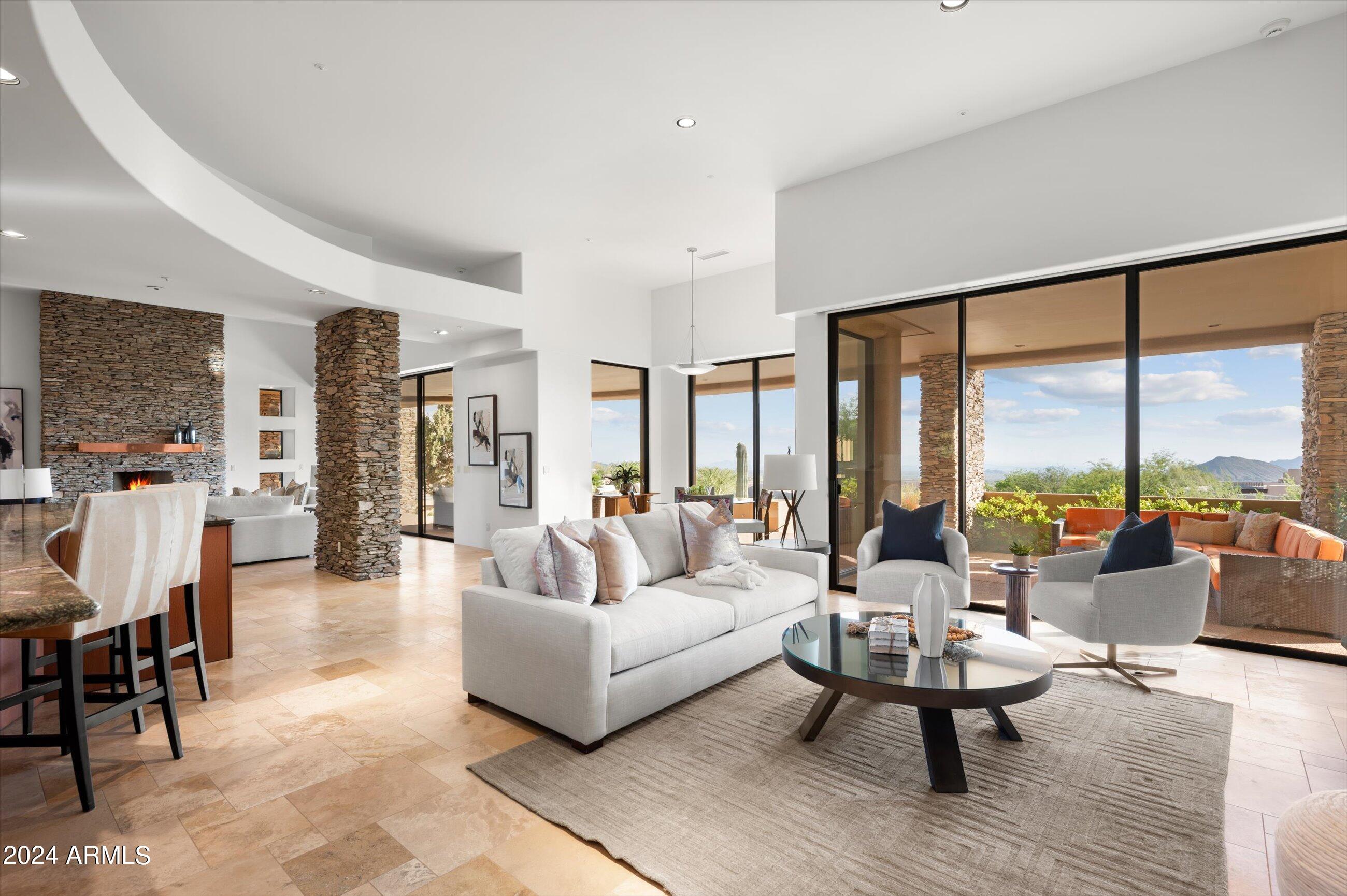 DESERT MOUNTAIN - Residential
