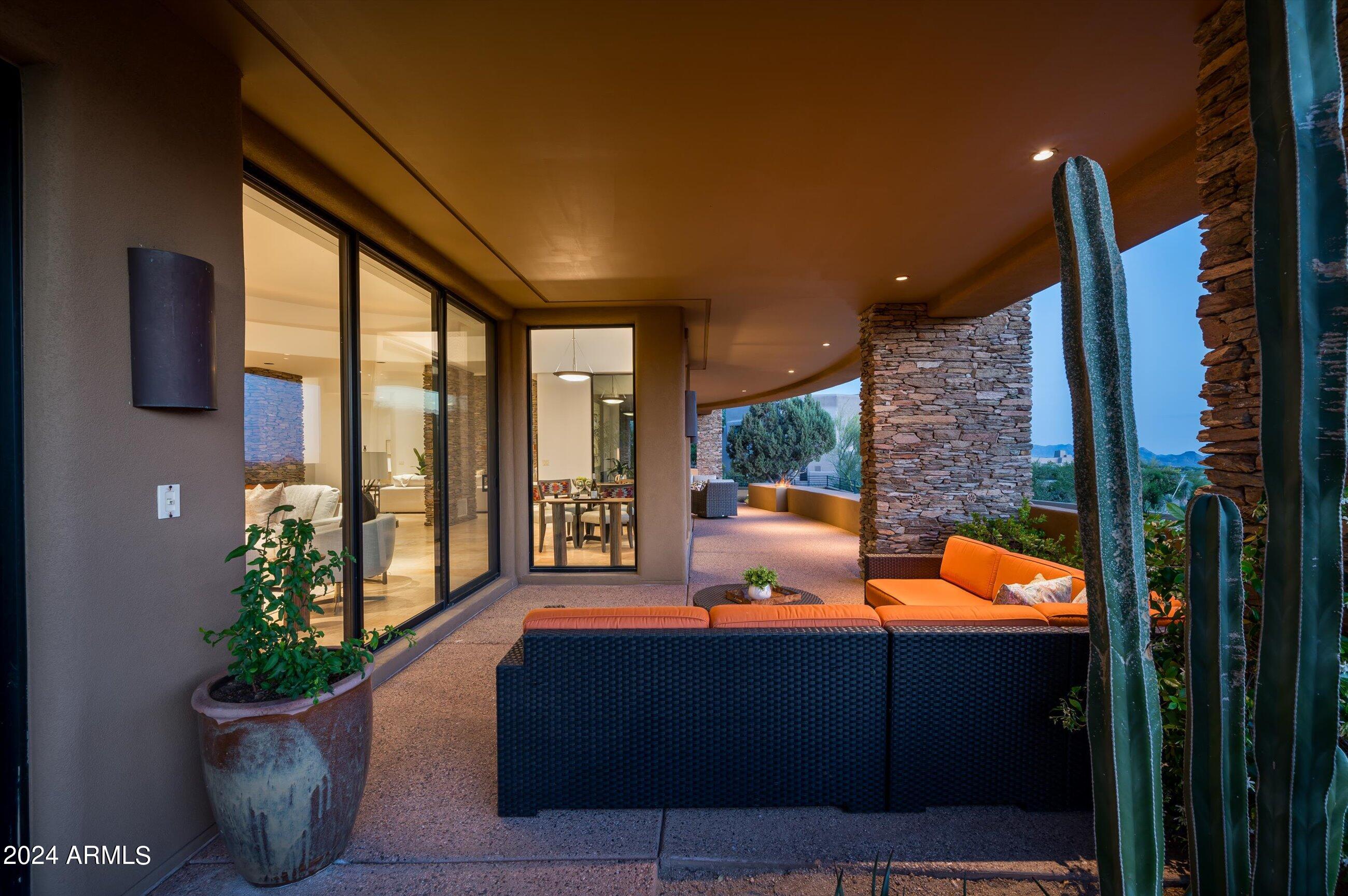 DESERT MOUNTAIN - Residential
