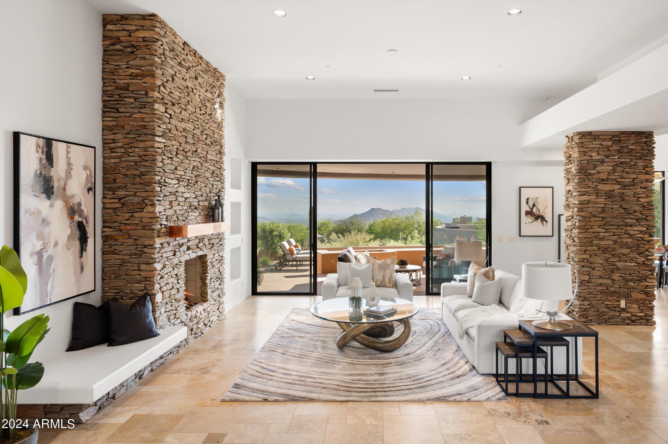 DESERT MOUNTAIN - Residential