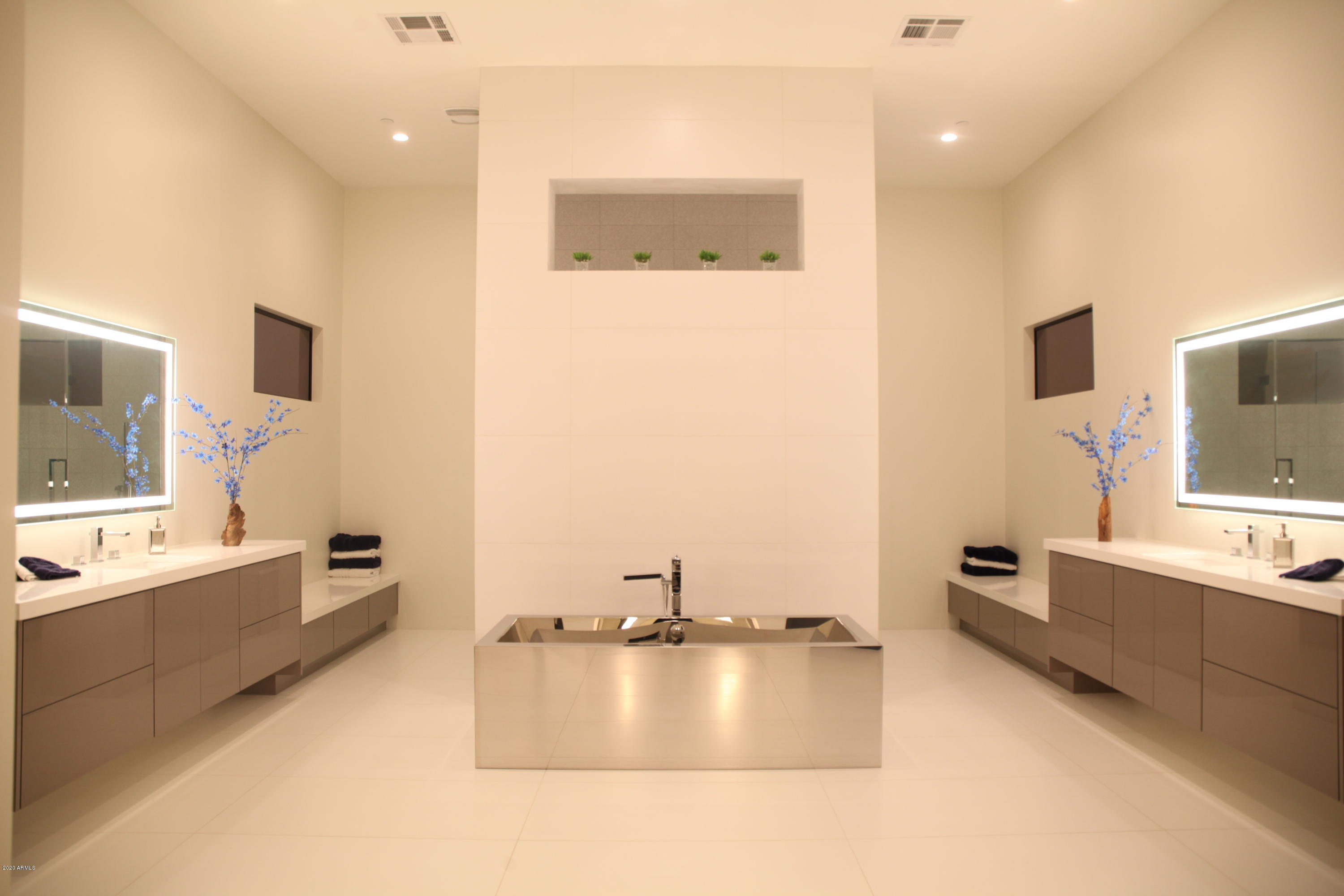 DOUBLETREE ESTATES - Residential