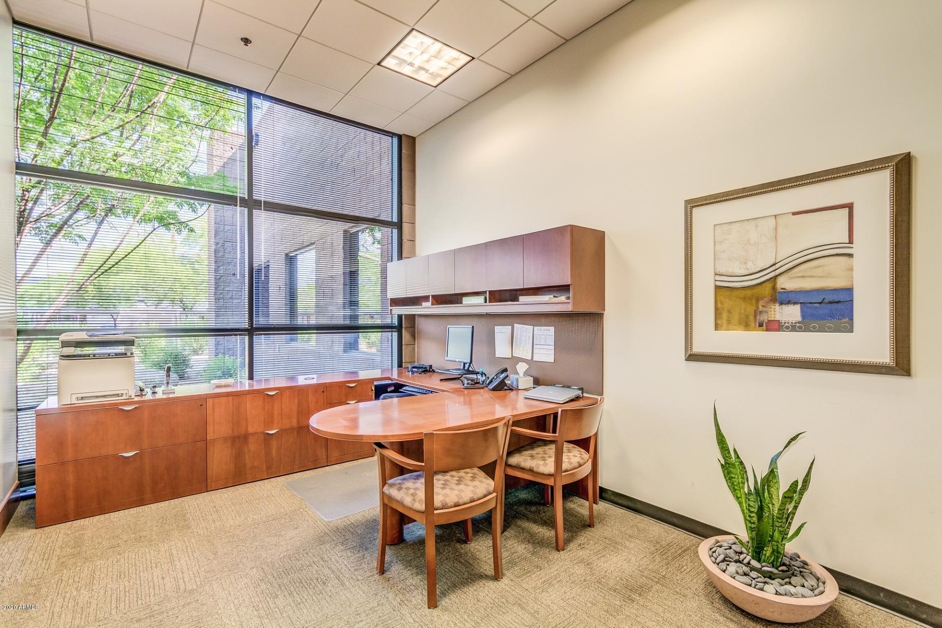 ROOSEVELT COMMERCE PARK - Commercial Sale