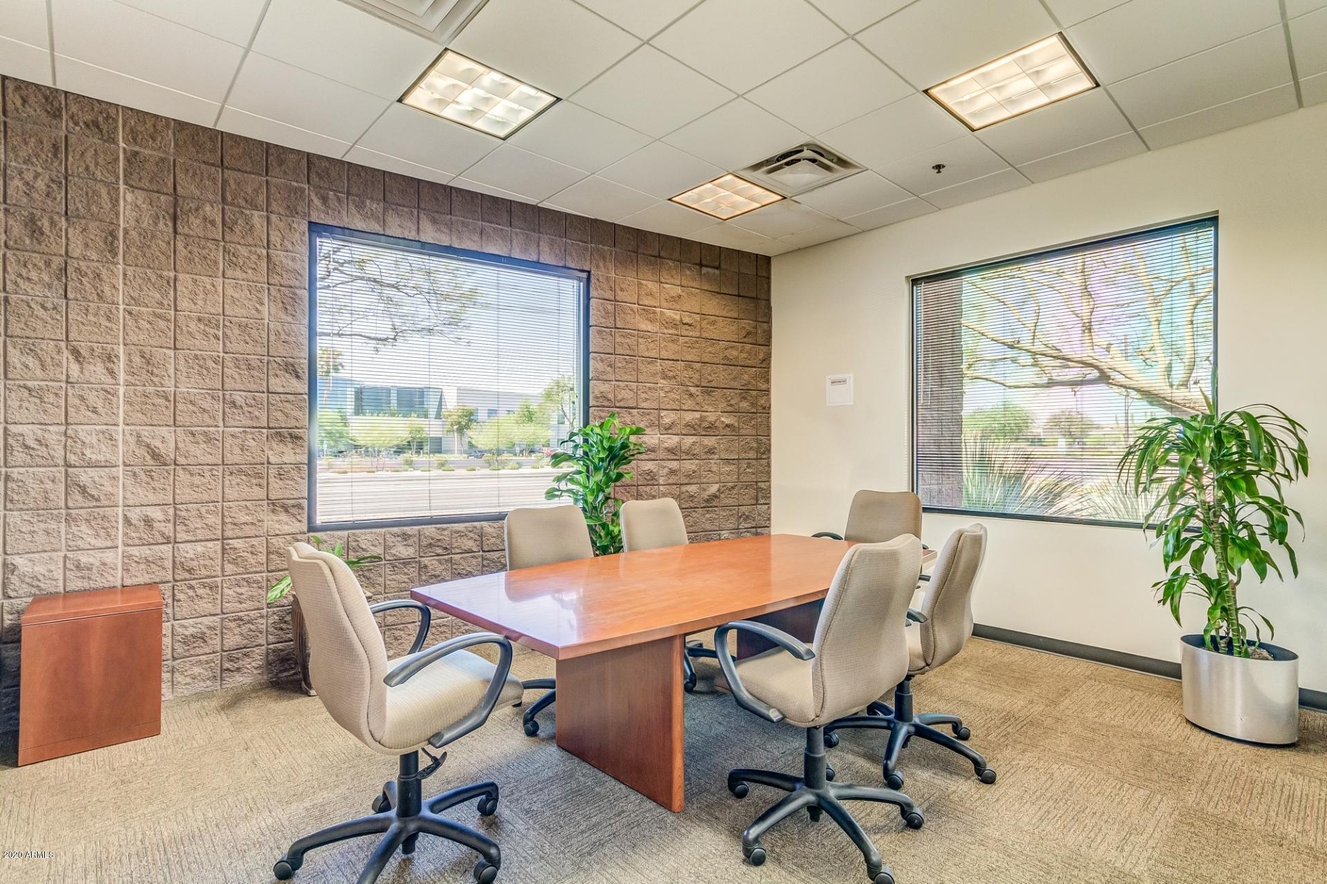ROOSEVELT COMMERCE PARK - Commercial Sale